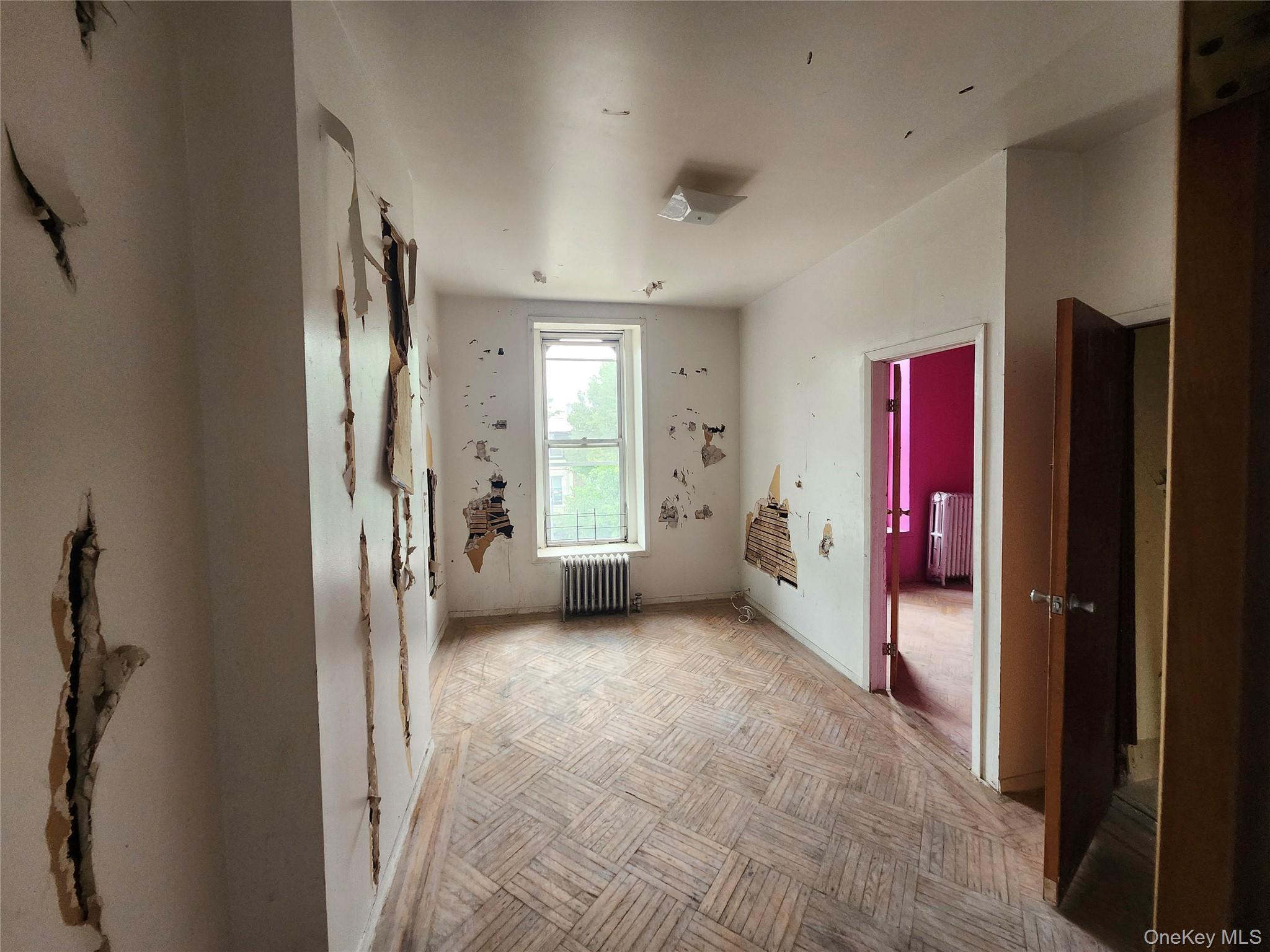 Single Family Greene Avenue  Brooklyn, NY 11221, MLS-1020522-24