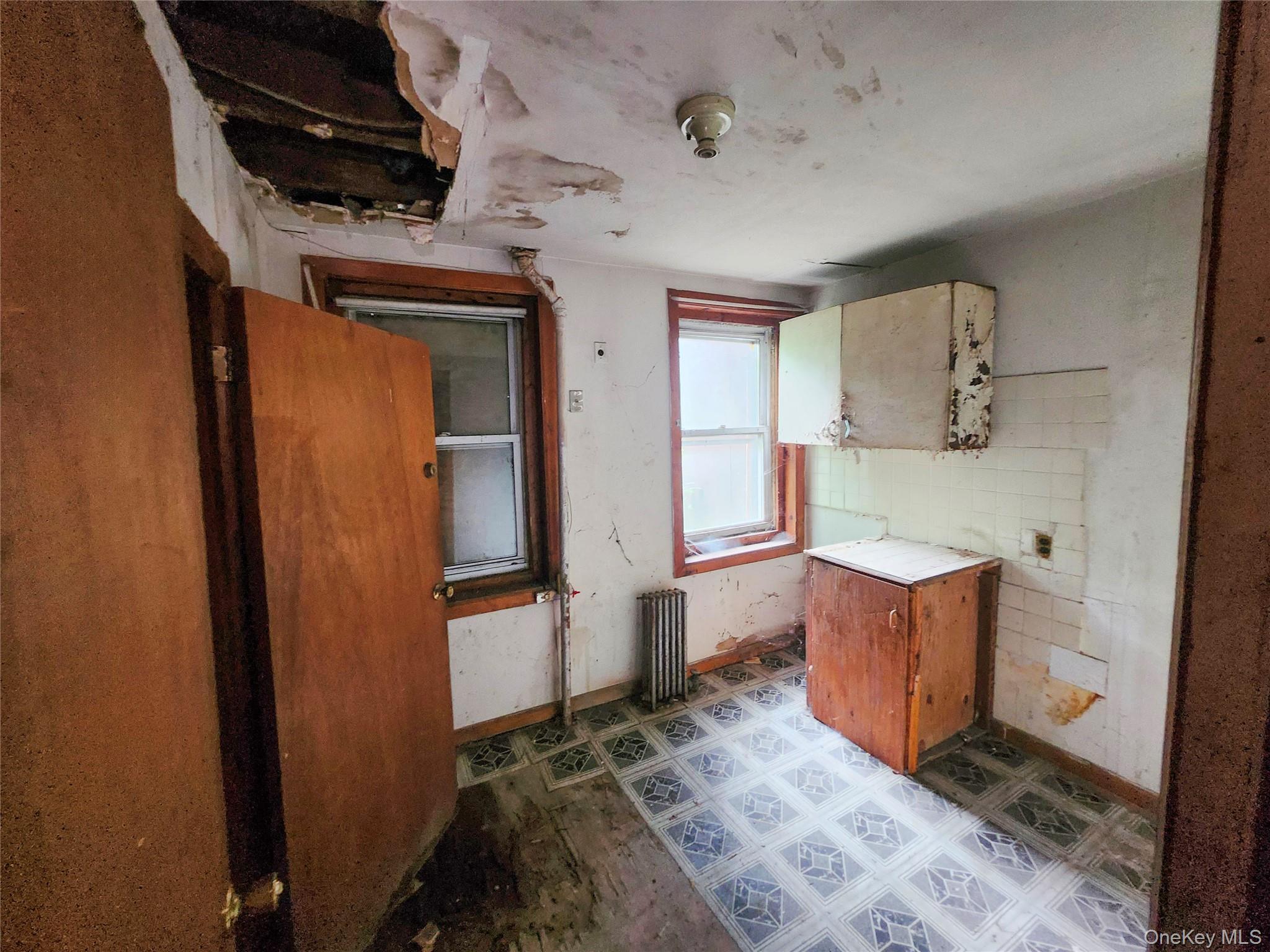 Single Family Greene Avenue  Brooklyn, NY 11221, MLS-1020522-31