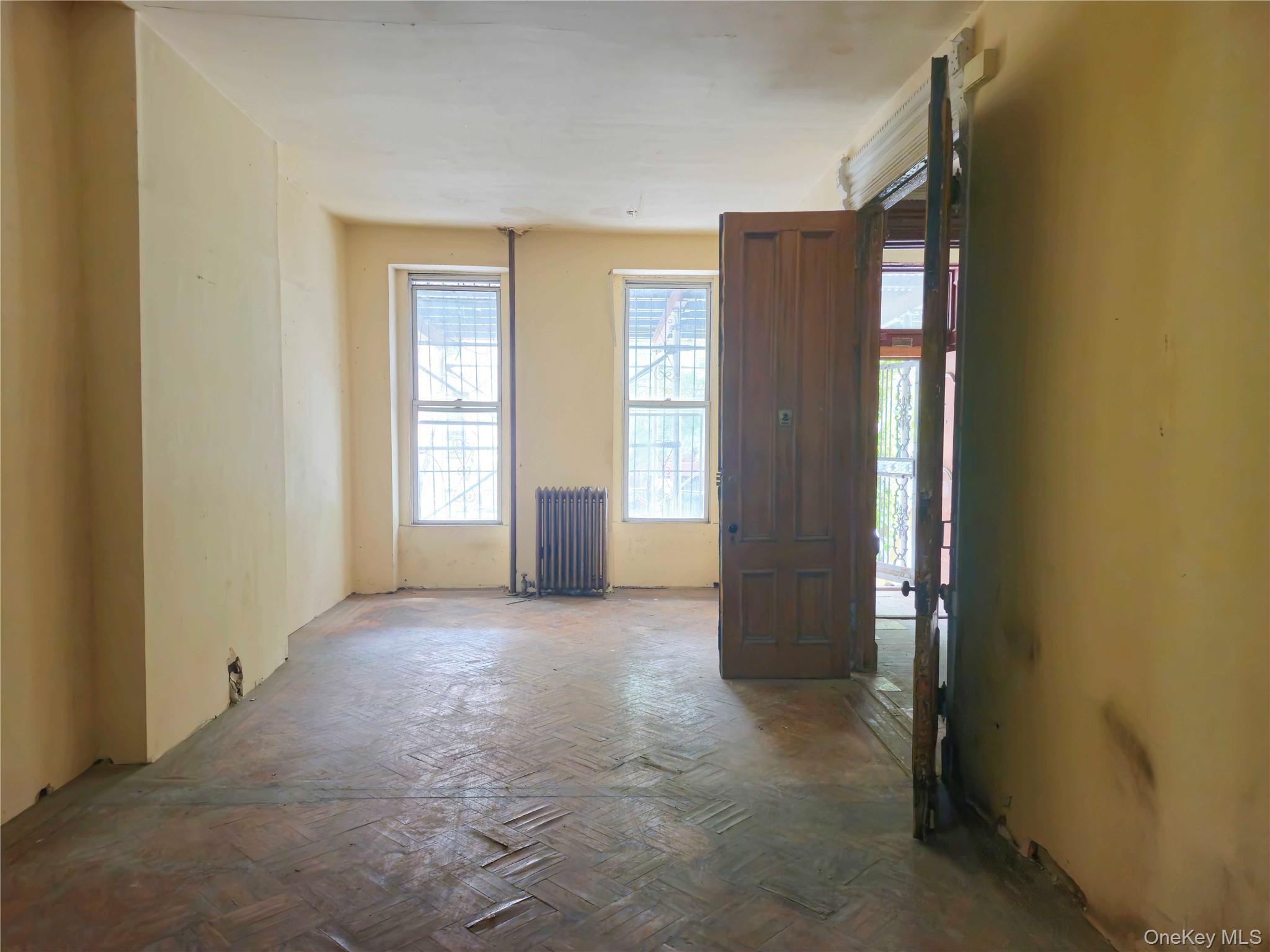 Single Family Greene Avenue  Brooklyn, NY 11221, MLS-1020522-6