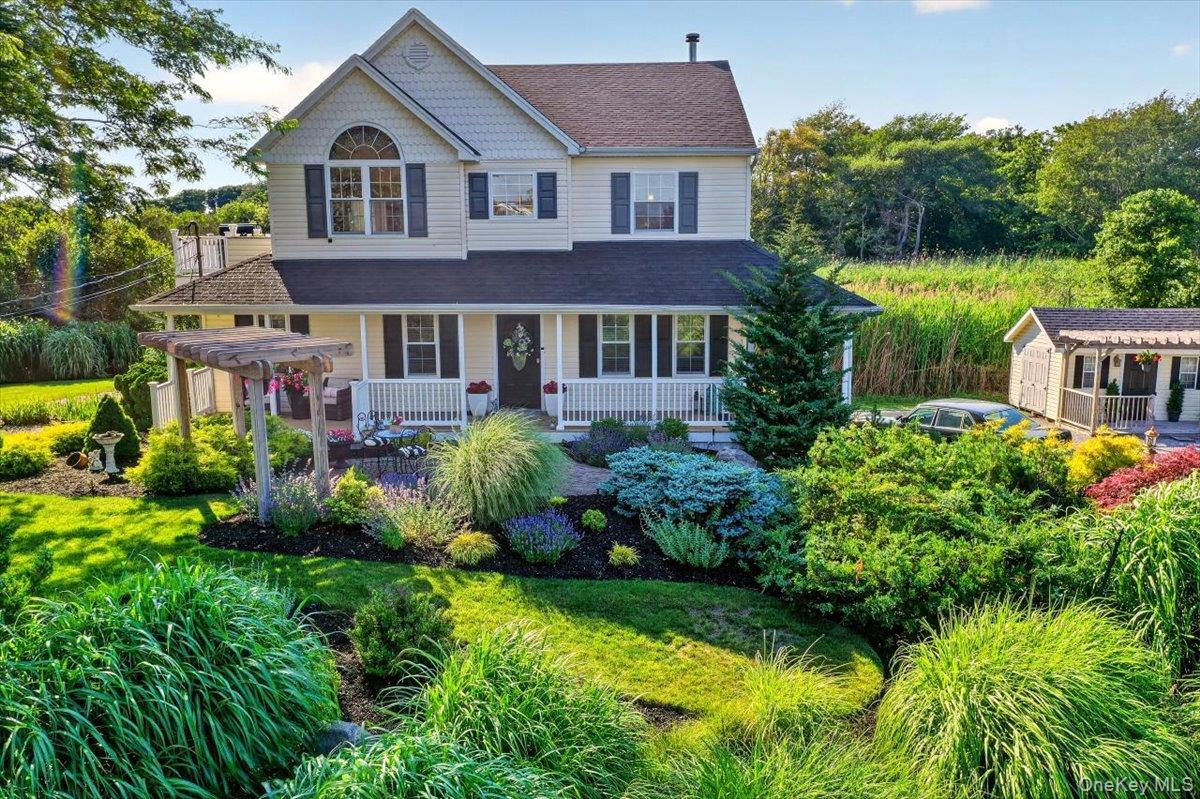 Single Family Clinton Avenue  Suffolk County, NY 11772, MLS-1020526-3