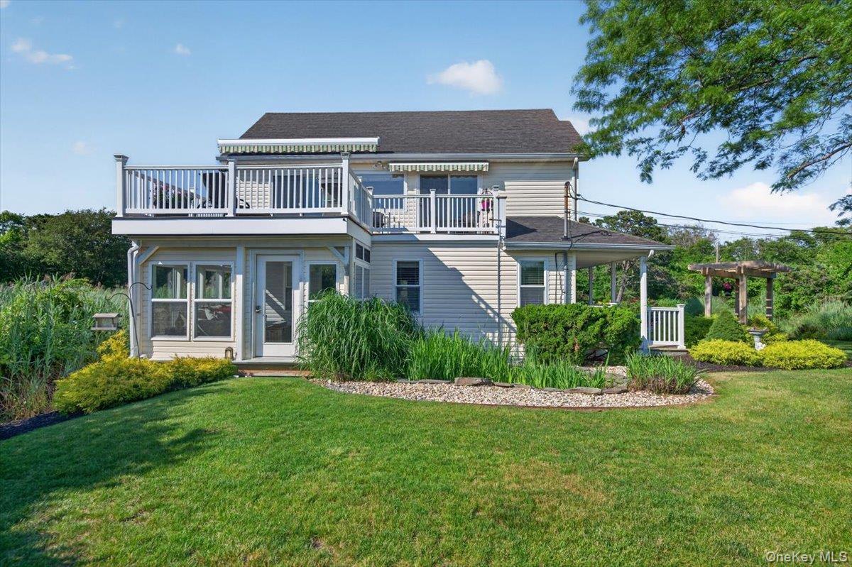Single Family Clinton Avenue  Suffolk County, NY 11772, MLS-1020526-4