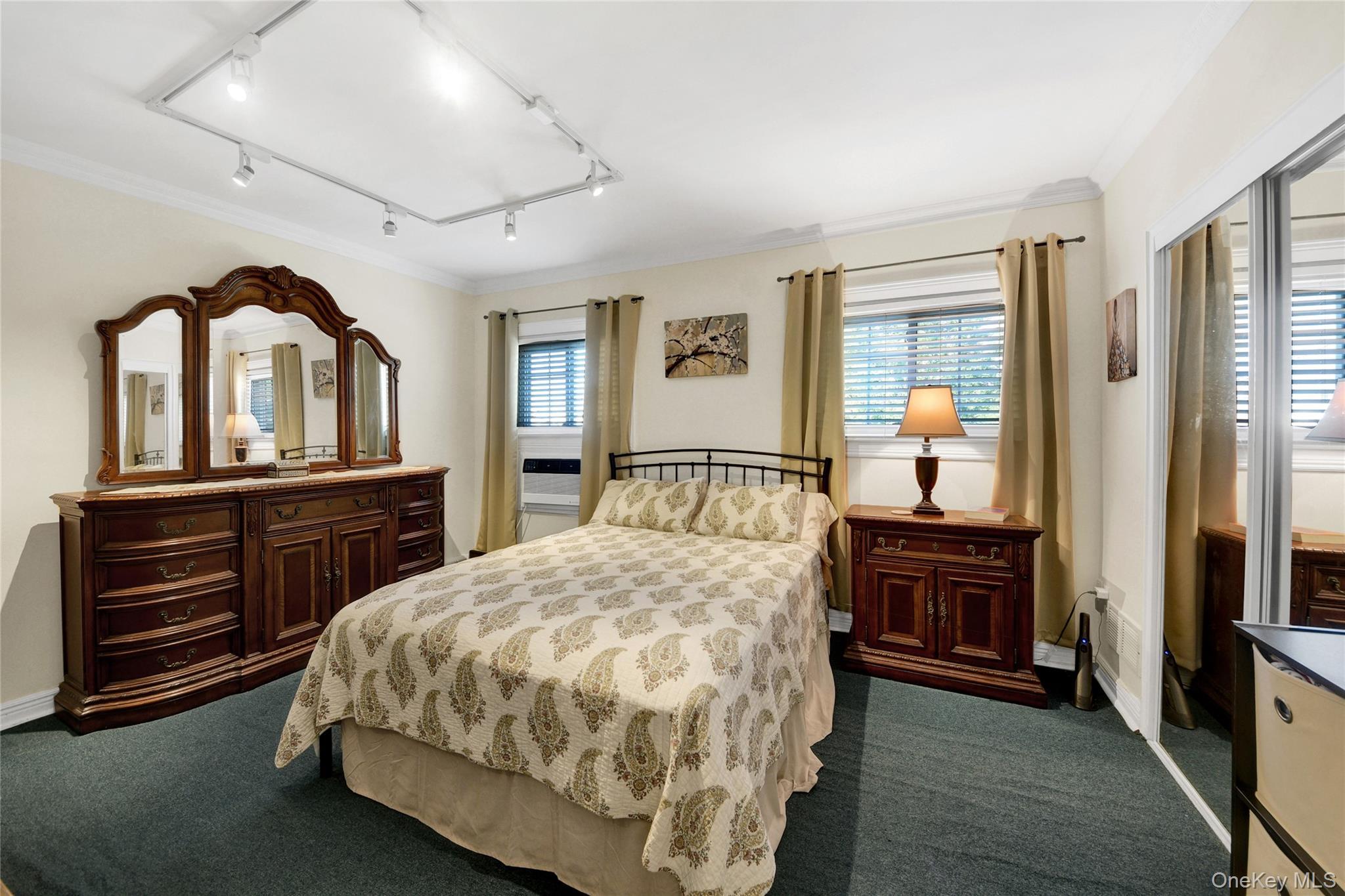 Single Family Revere Avenue  Bronx, NY 10465, MLS-1020531-15