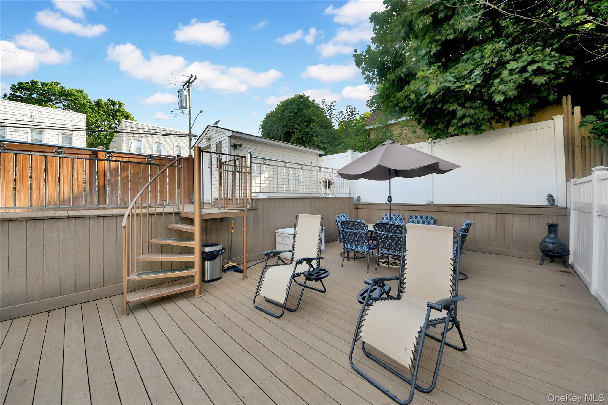Single Family Revere Avenue  Bronx, NY 10465, MLS-1020531-24