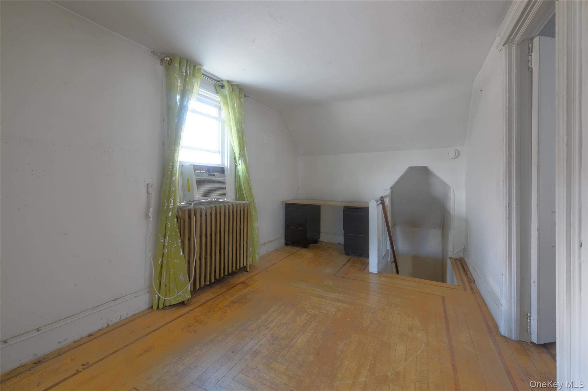 Single Family 126th Street Queens, NY 11356, MLS-1020537-6