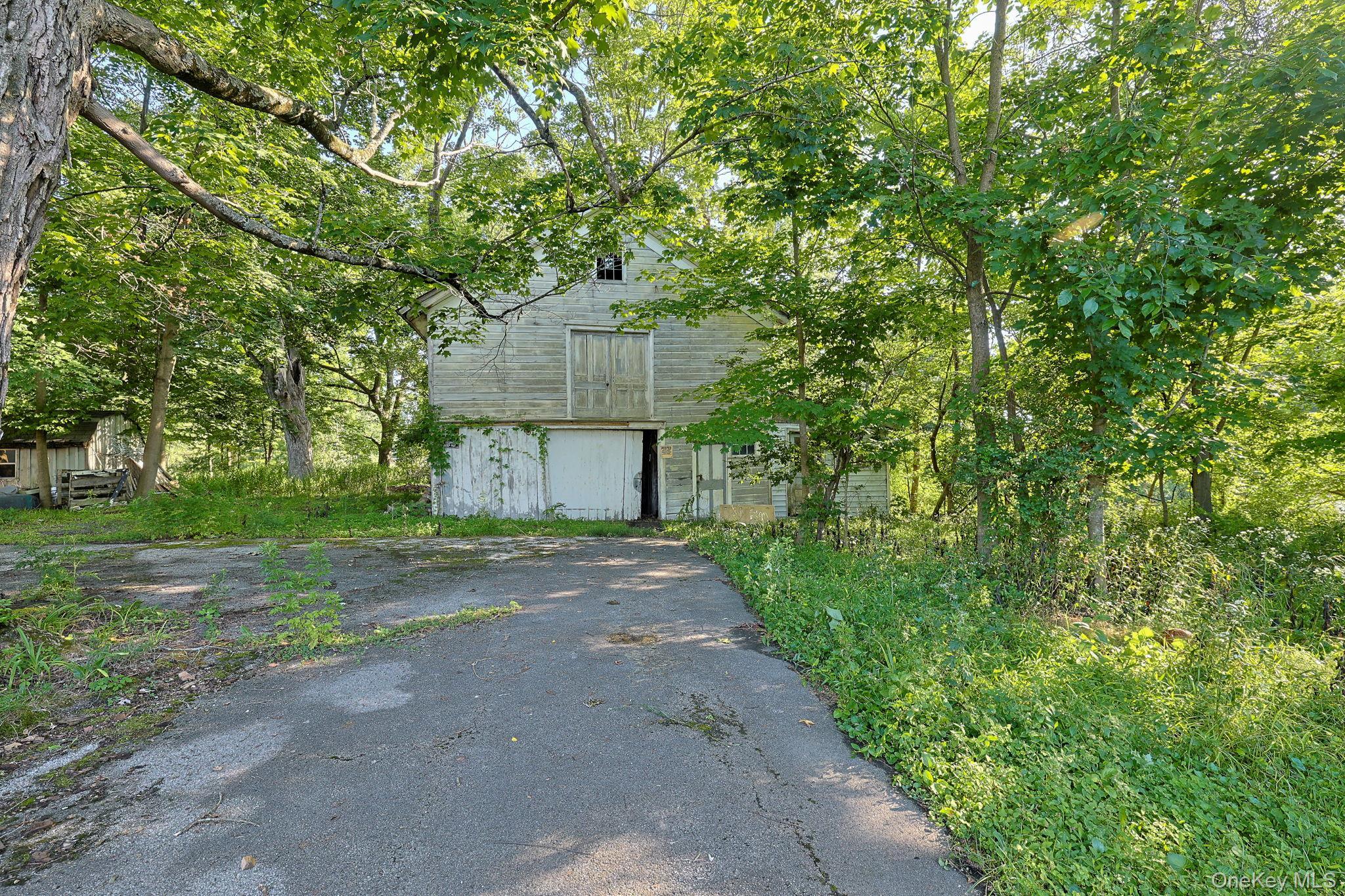 Single Family E Main Street  Orange County, NY 10992, MLS-1020542-3