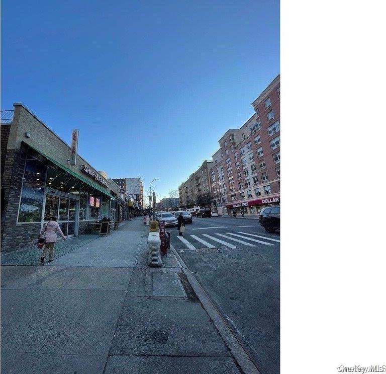 Apartment Bennett Avenue Manhattan, NY 10040, MLS-1020546-12