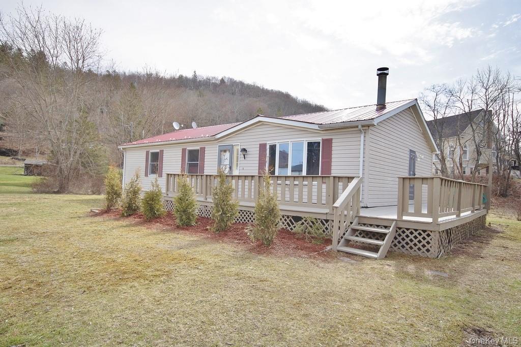 Single Family Meadow Street Sullivan County, NY 12758, MLS-1020559-2