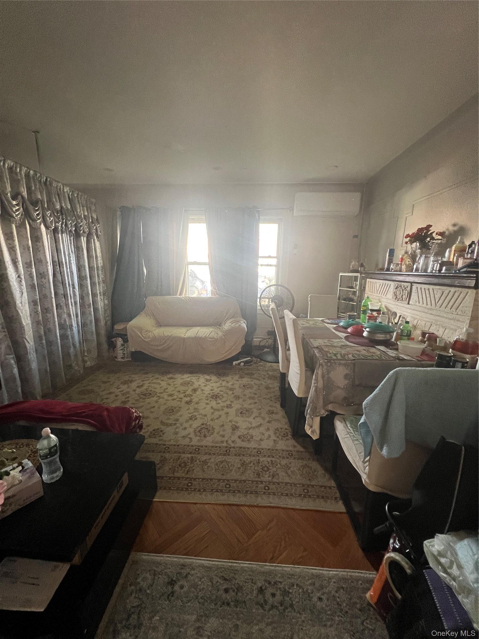 Single Family 198th Street Queens, NY 11412, MLS-1020569-2