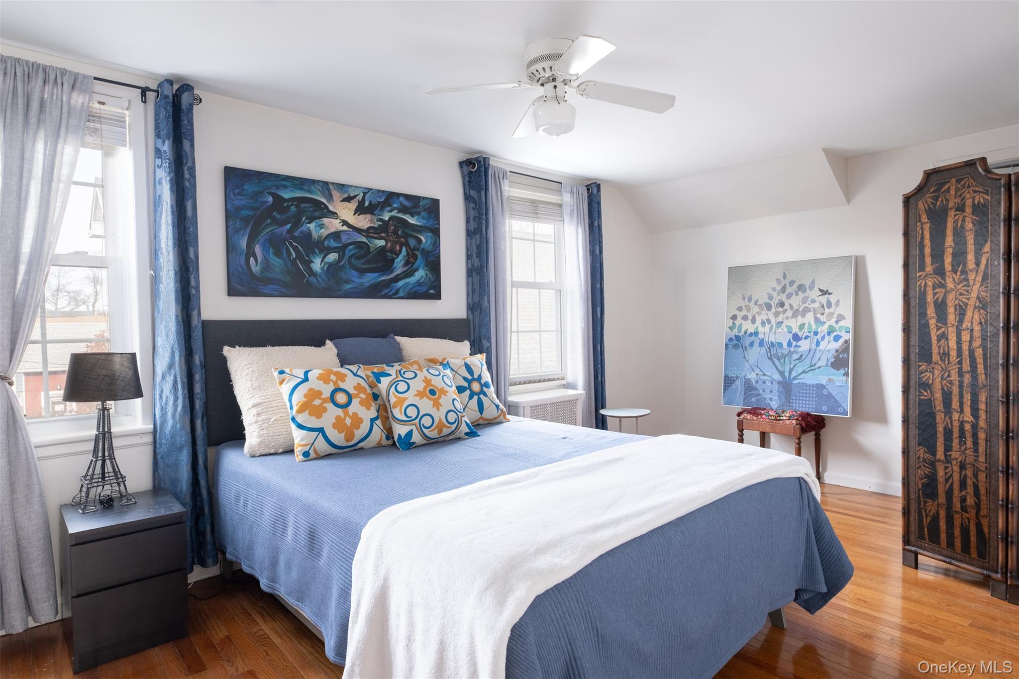 Single Family Minnieford Avenue Bronx, NY 10464, MLS-1020571-16