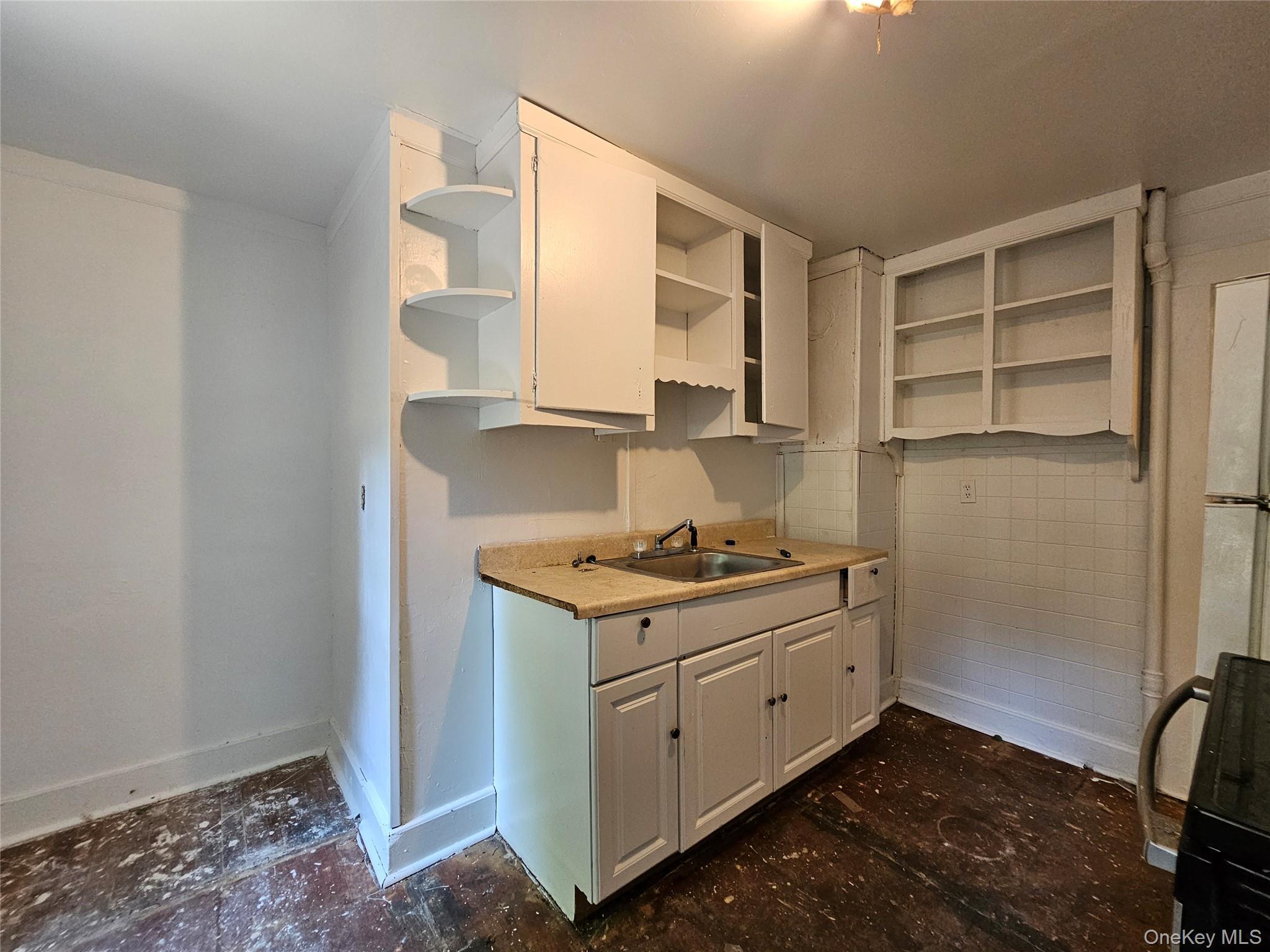 Single Family Clinton Avenue Sullivan County, NY 12701, MLS-1020587-17