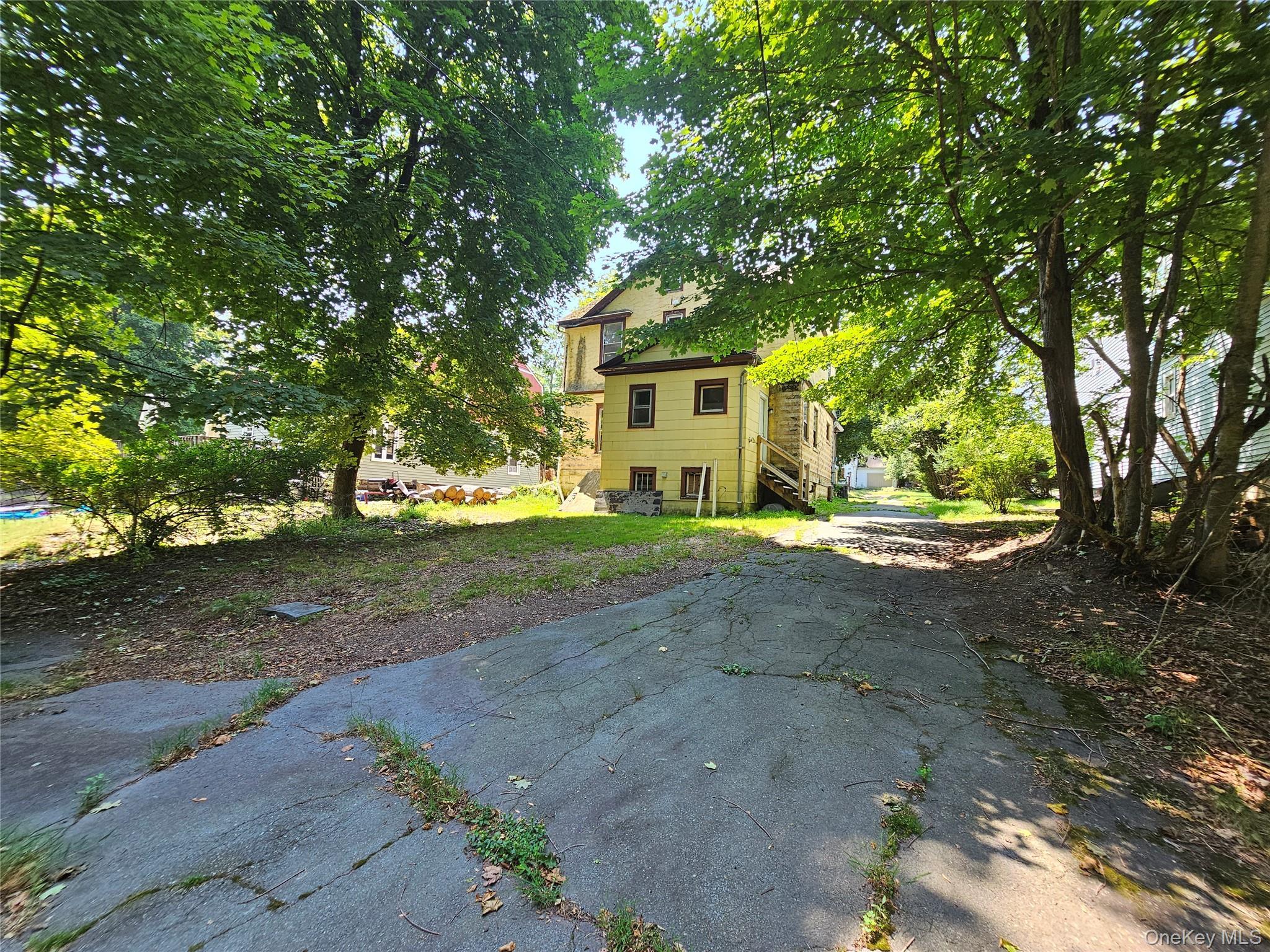 Single Family Clinton Avenue Sullivan County, NY 12701, MLS-1020587-33