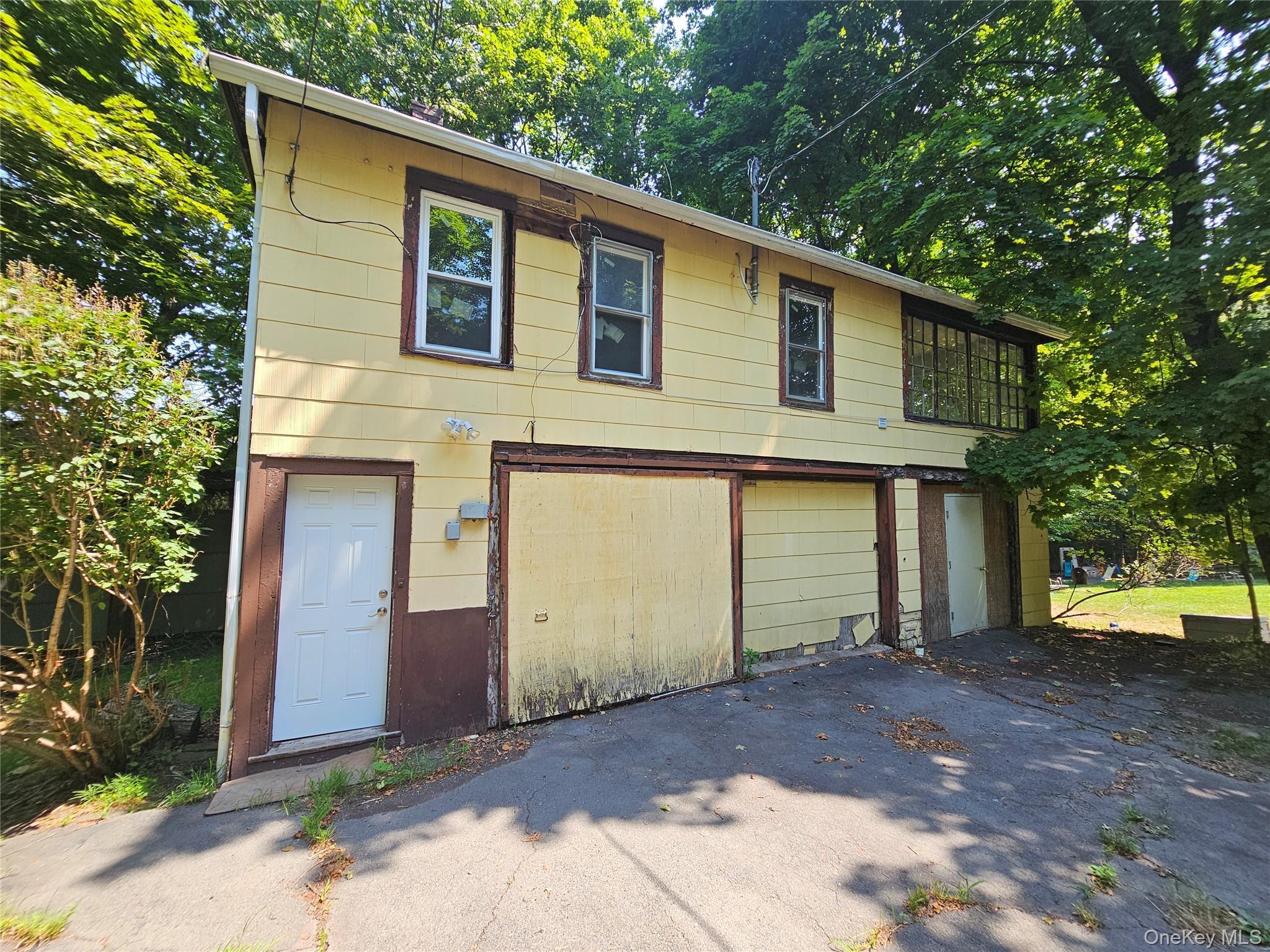 Single Family Clinton Avenue Sullivan County, NY 12701, MLS-1020587-36