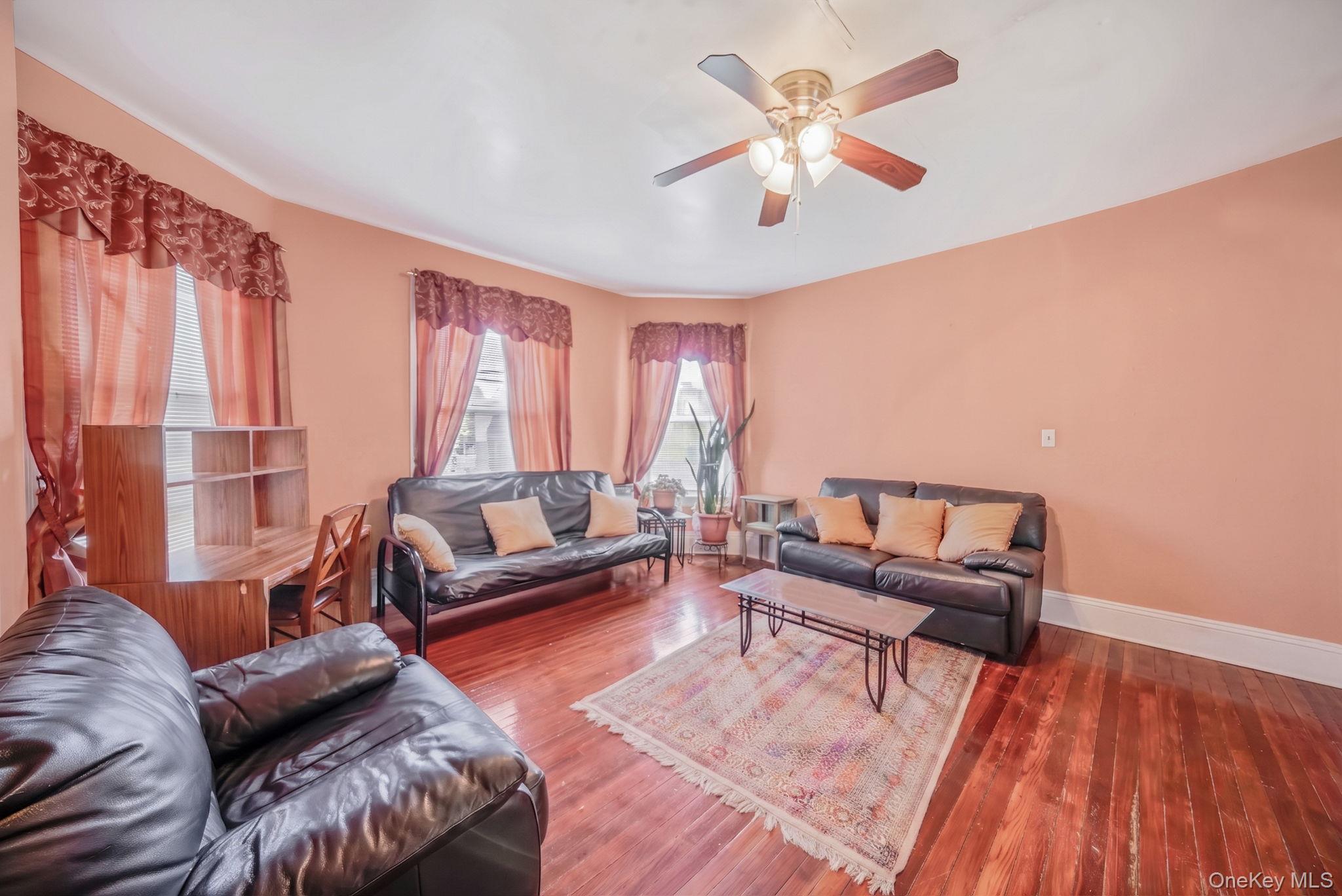 Single Family Bay Park Place Queens, NY 11691, MLS-1020605-10