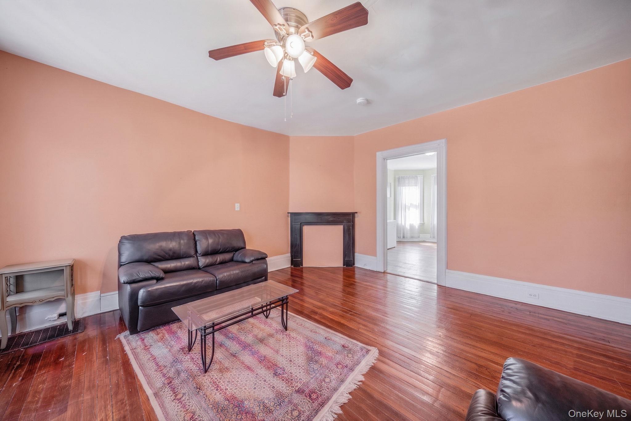 Single Family Bay Park Place Queens, NY 11691, MLS-1020605-12
