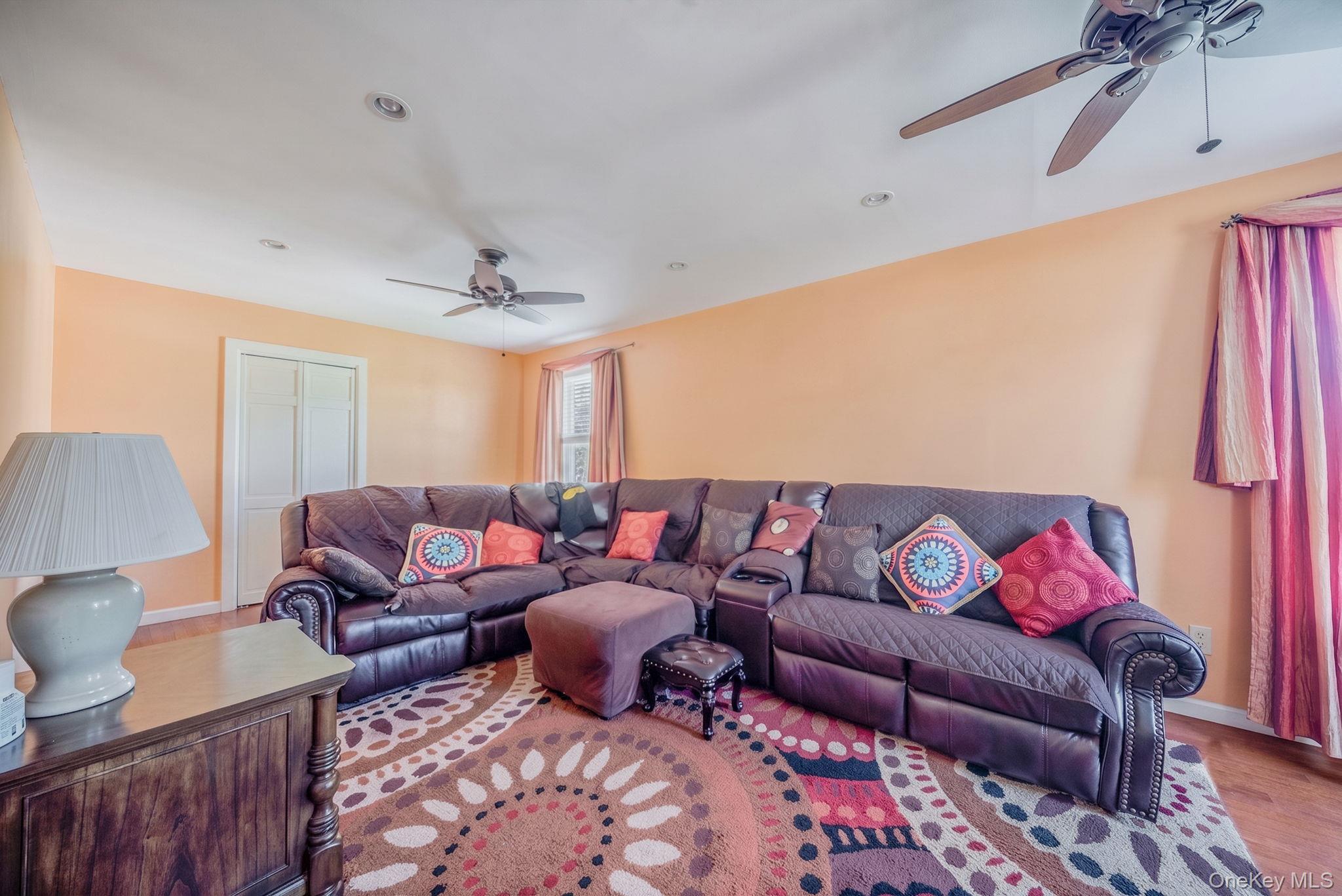 Single Family Bay Park Place Queens, NY 11691, MLS-1020605-13