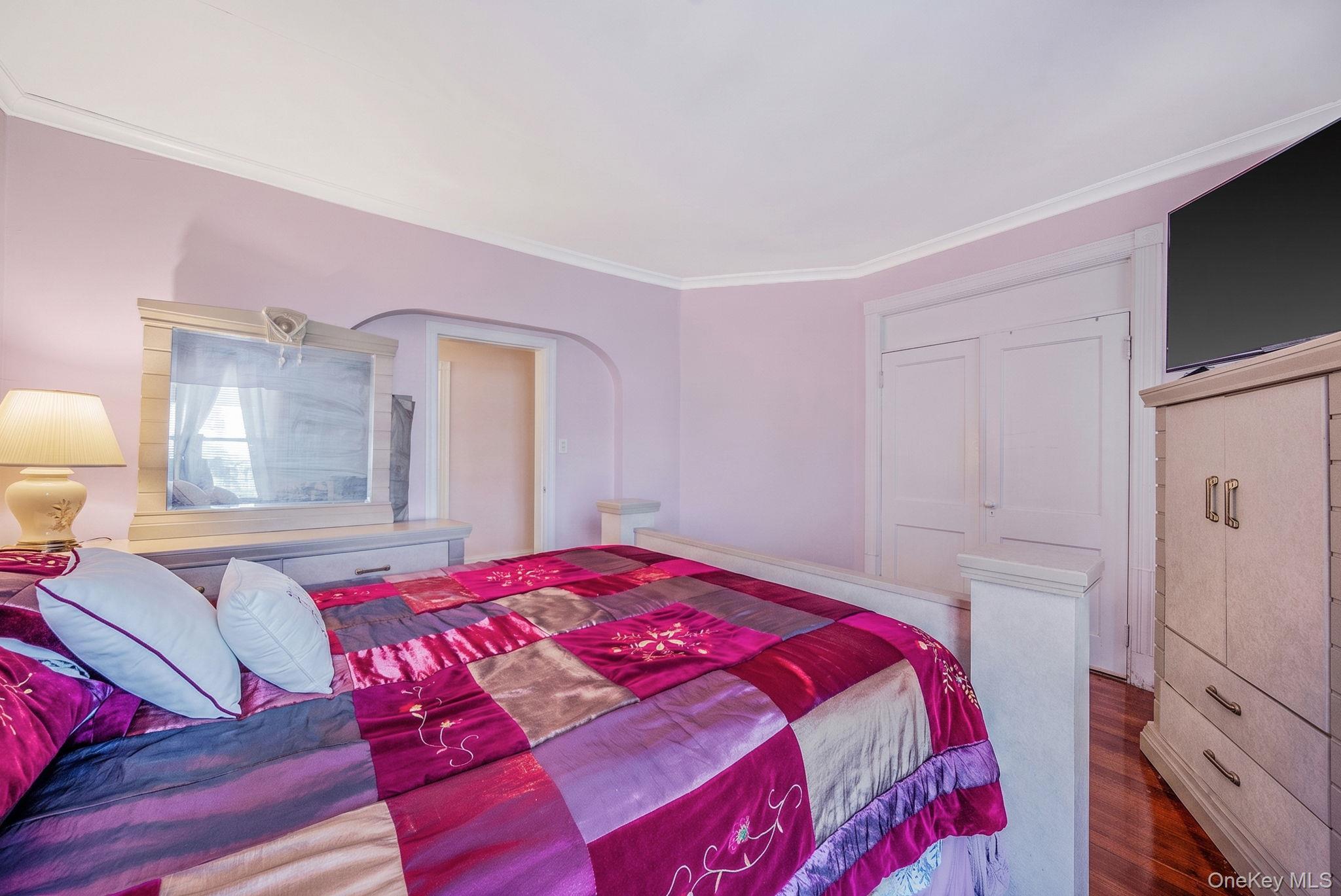 Single Family Bay Park Place Queens, NY 11691, MLS-1020605-19