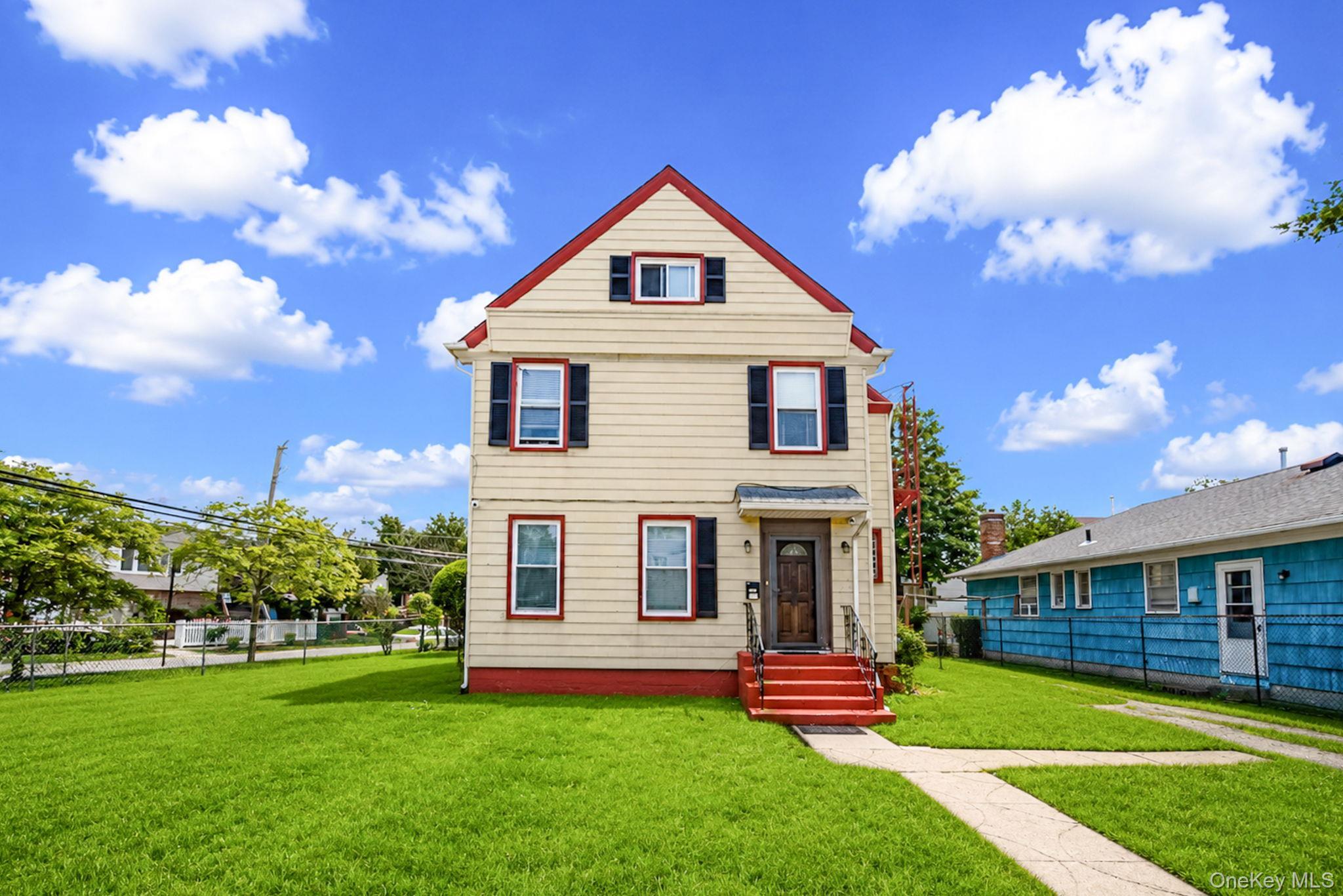 Single Family Bay Park Place Queens, NY 11691, MLS-1020605-2