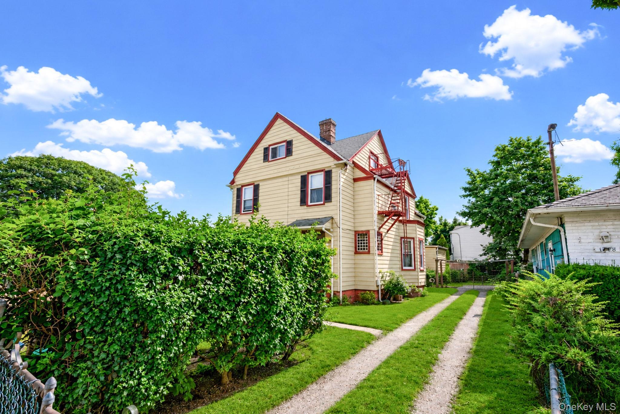 Single Family Bay Park Place Queens, NY 11691, MLS-1020605-3