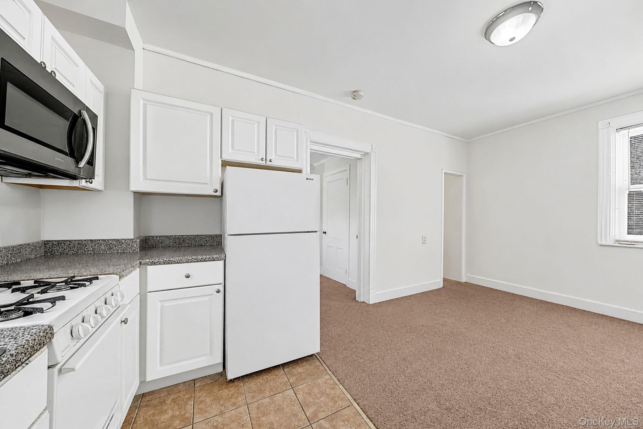 Single Family Bay Park Place Queens, NY 11691, MLS-1020605-35