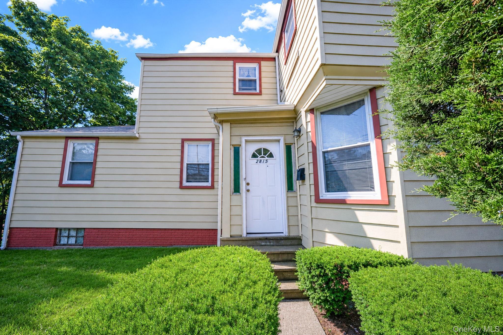 Single Family Bay Park Place Queens, NY 11691, MLS-1020605-5