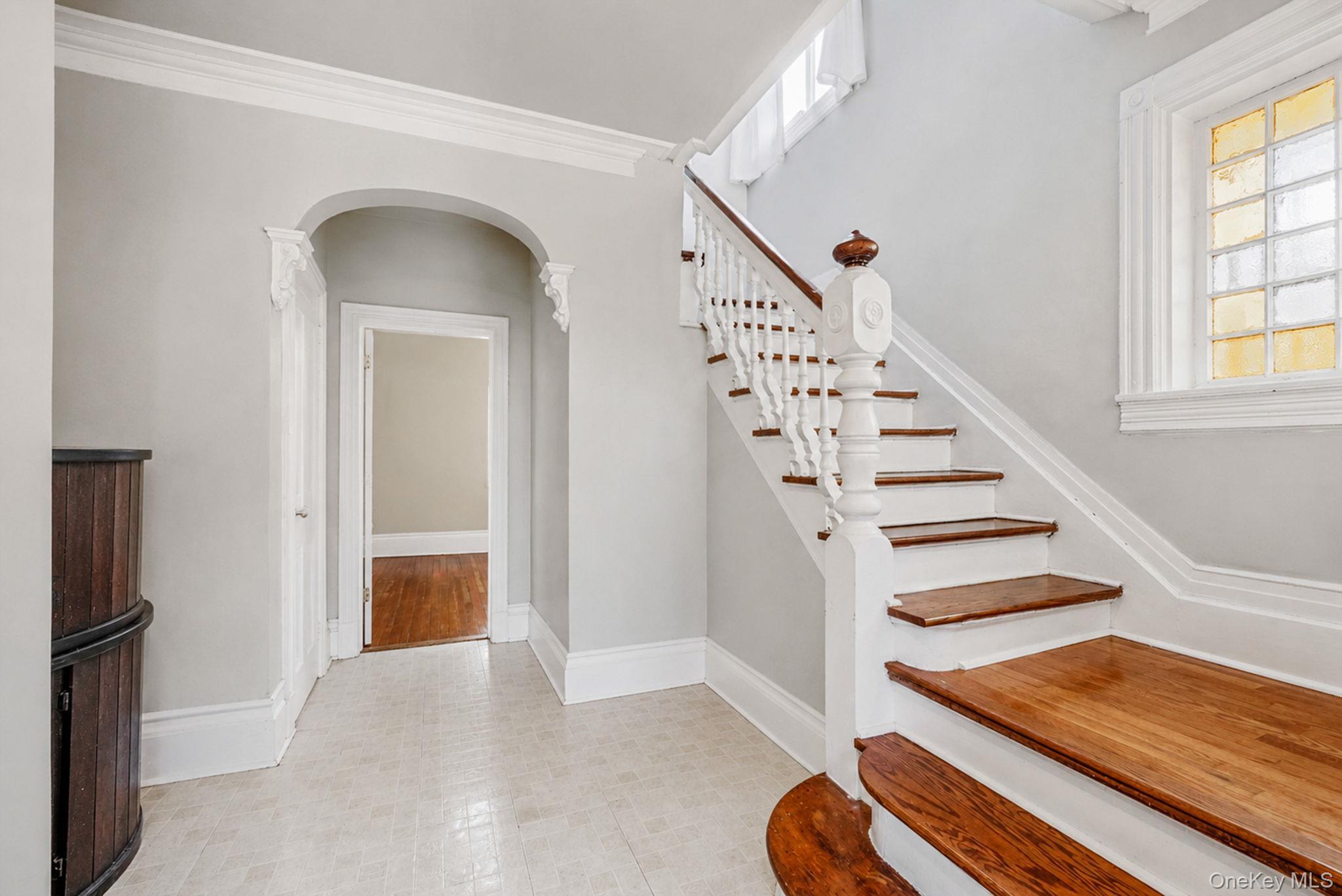 Single Family Bay Park Place Queens, NY 11691, MLS-1020605-6