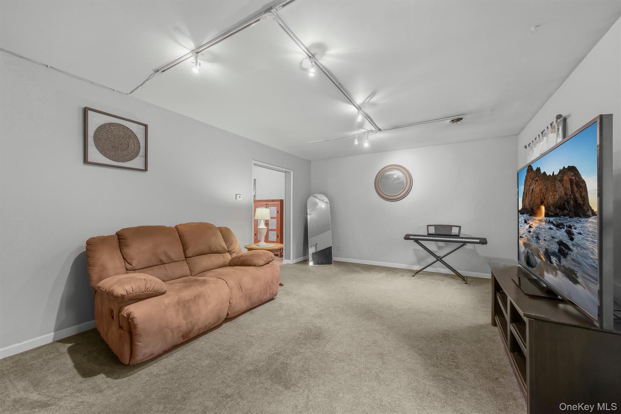 Single Family Summerset Drive Ulster County, NY 12589, MLS-1020607-10