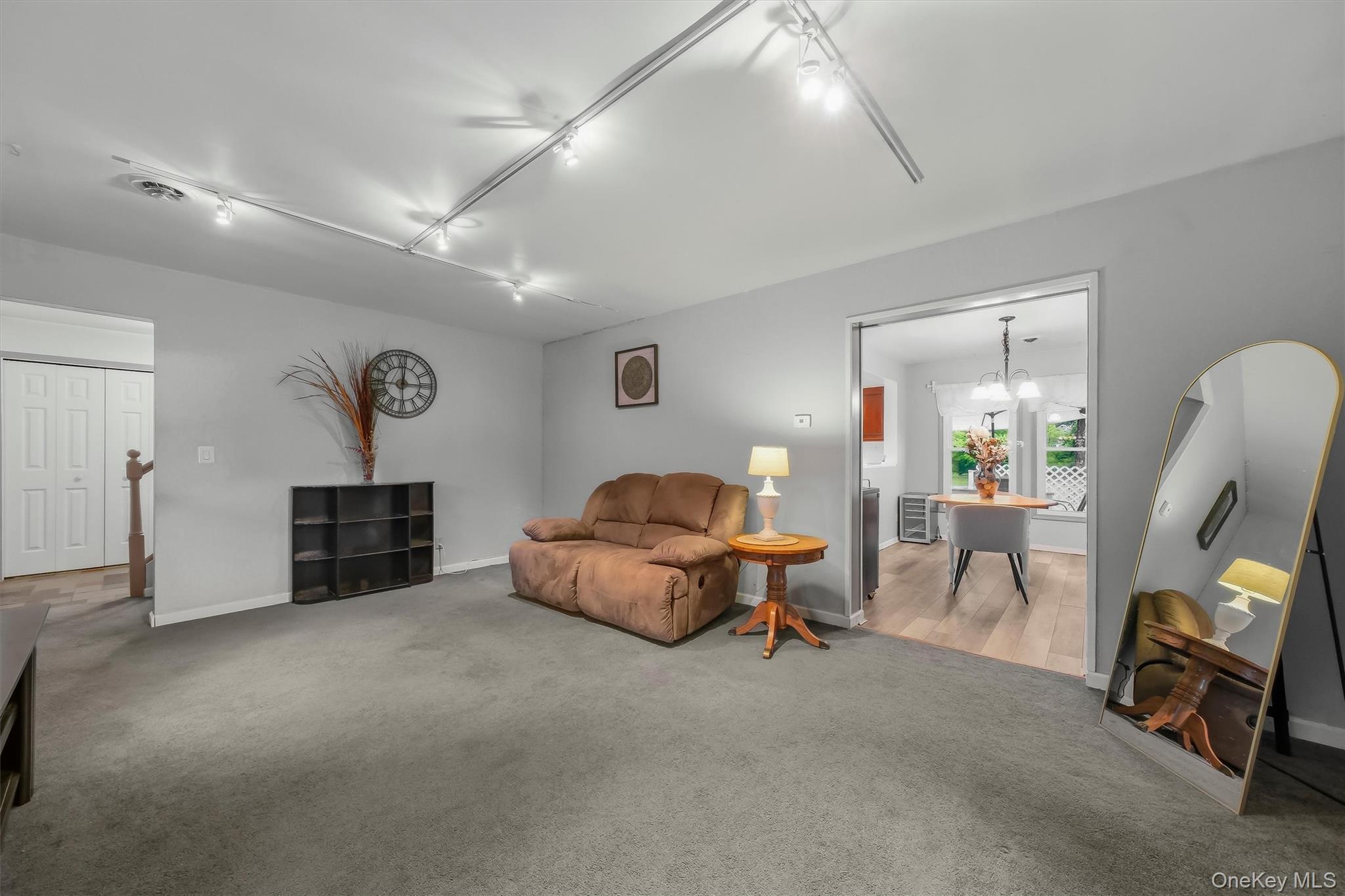Single Family Summerset Drive Ulster County, NY 12589, MLS-1020607-12