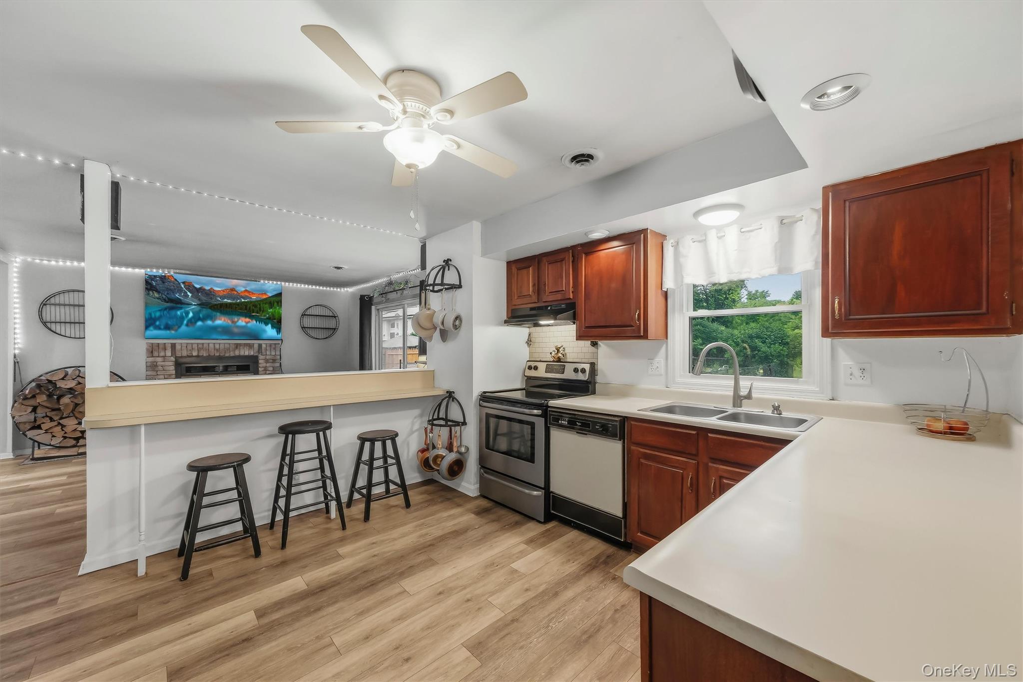 Single Family Summerset Drive Ulster County, NY 12589, MLS-1020607-15