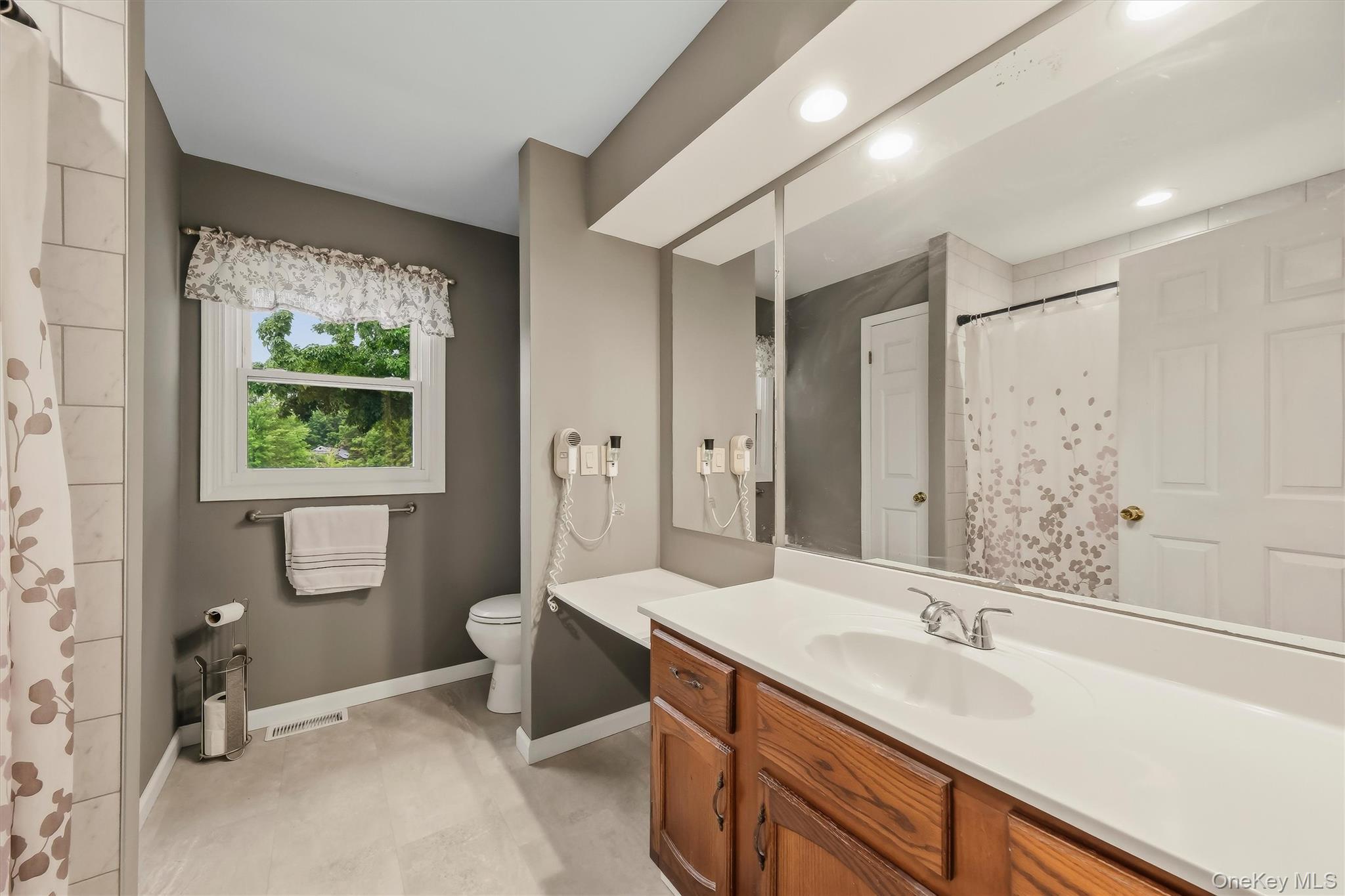 Single Family Summerset Drive Ulster County, NY 12589, MLS-1020607-33