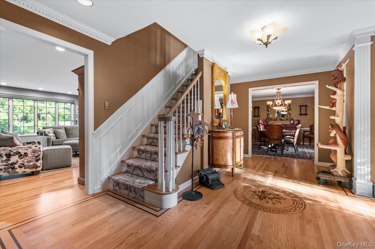 Single Family Plainview Road  Nassau County, NY 11797, MLS-1020613-14