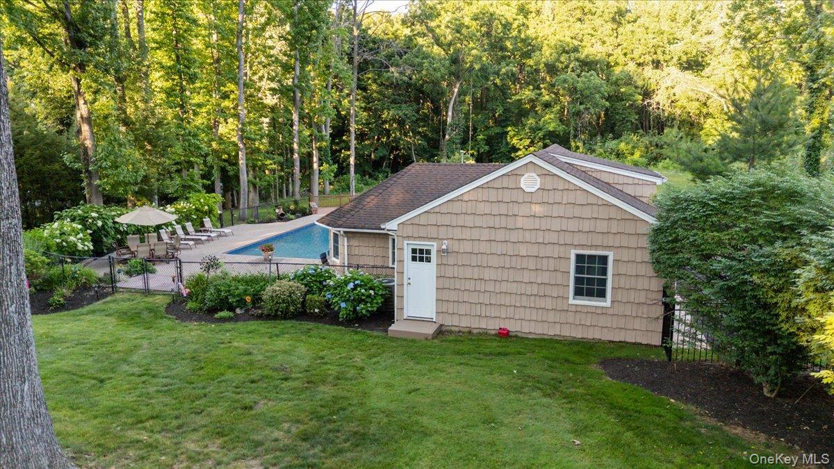 Single Family Plainview Road  Nassau County, NY 11797, MLS-1020613-34