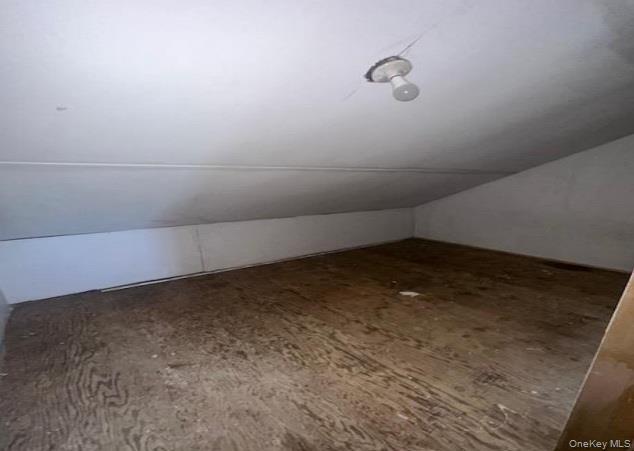 Single Family Pondview Road  Suffolk County, NY 11901, MLS-1020632-7