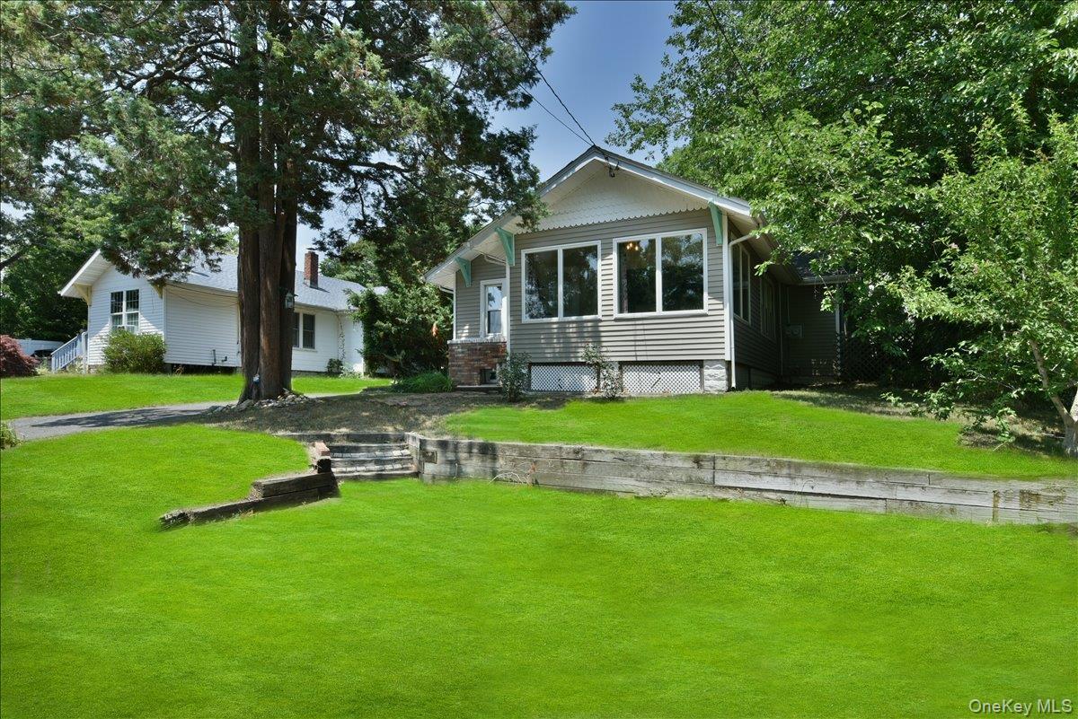 Single Family School Street  Suffolk County, NY 11779, MLS-1020646-3
