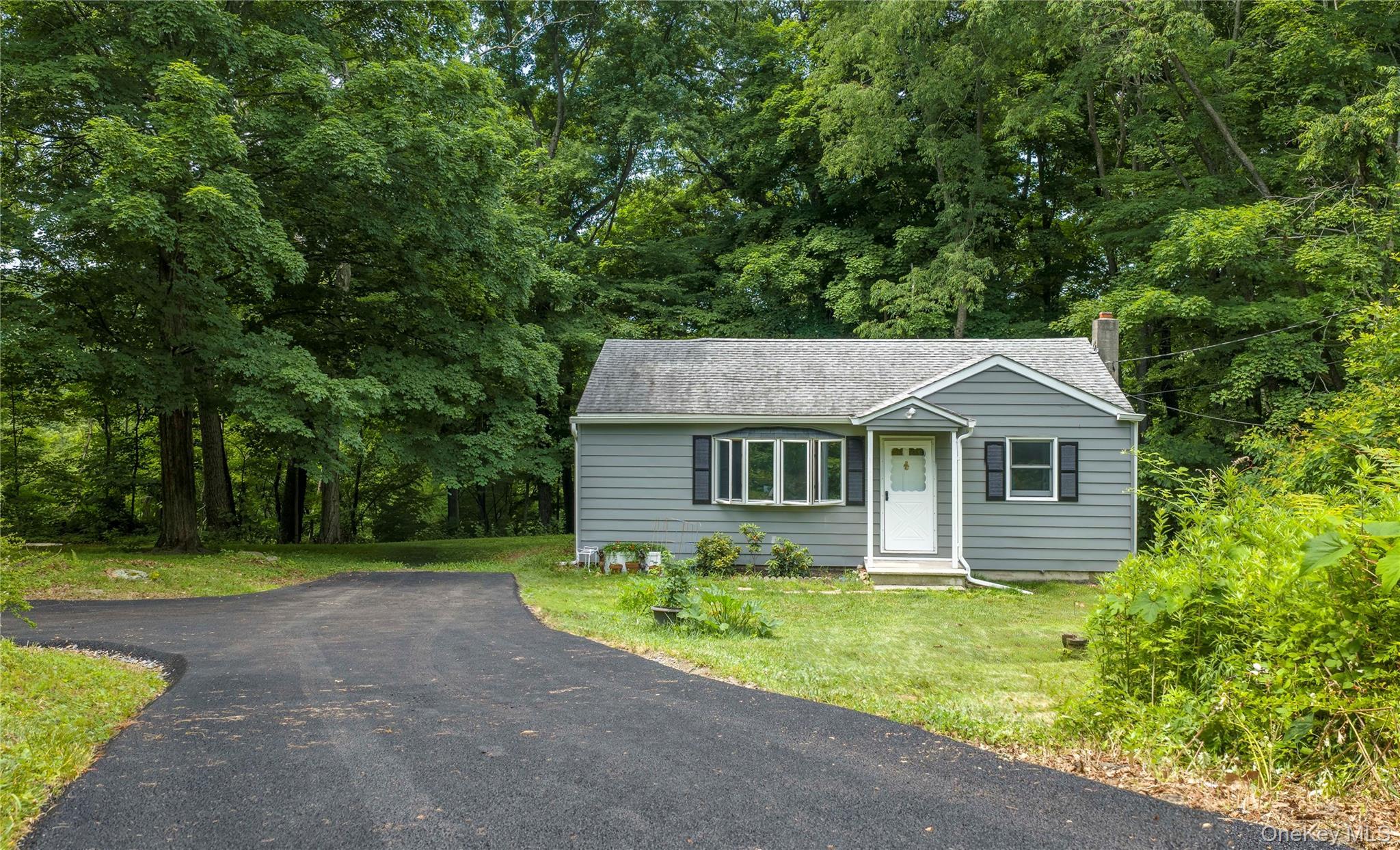 Single Family Birch Terrace Dutchess County, NY 12564, MLS-1020651-12
