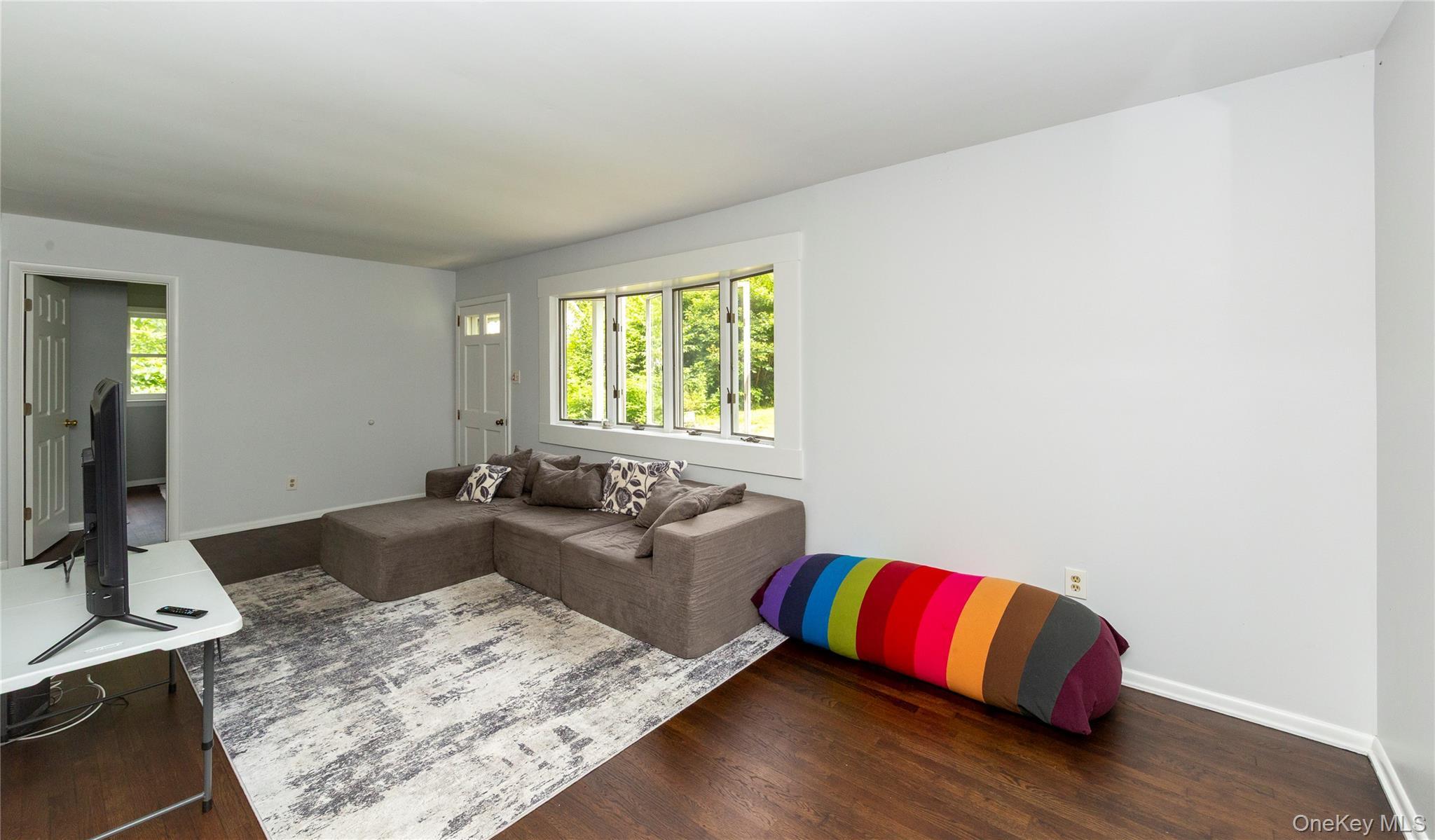 Single Family Birch Terrace Dutchess County, NY 12564, MLS-1020651-16