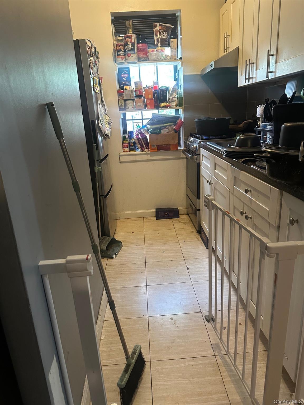 Single Family Marmion Avenue  Bronx, NY 10460, MLS-1020654-11