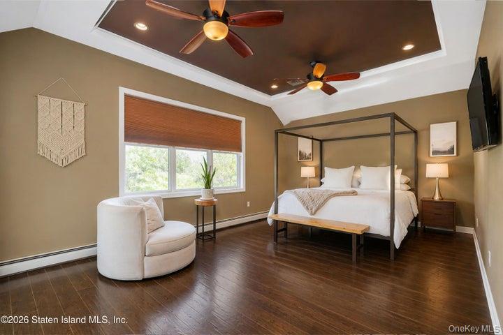 Single Family Hull Ave Staten Island, NY 10306, MLS-1020666-21