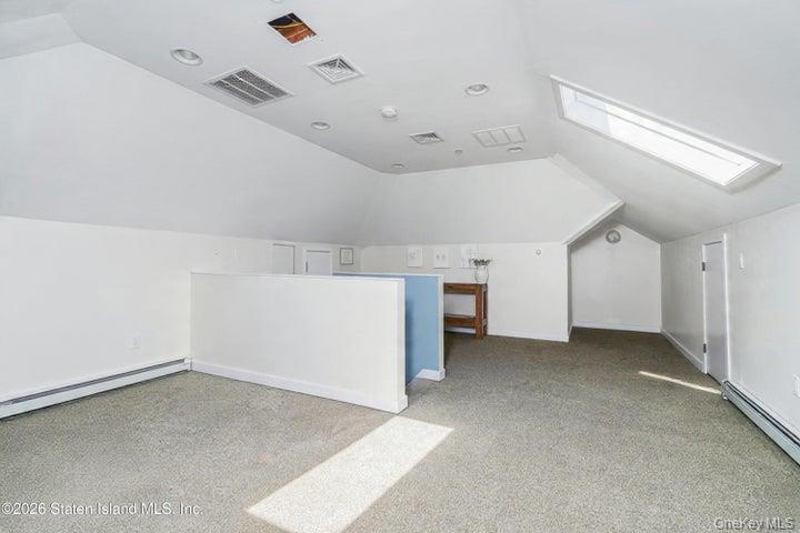 Single Family Hull Ave Staten Island, NY 10306, MLS-1020666-36