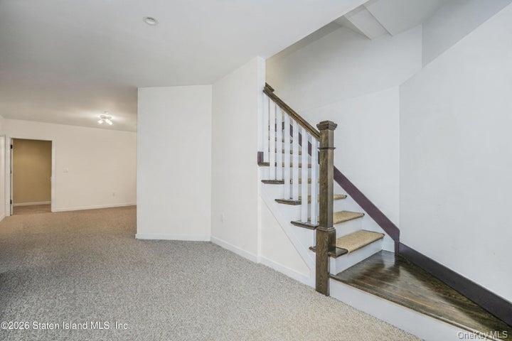 Single Family Hull Ave Staten Island, NY 10306, MLS-1020666-37