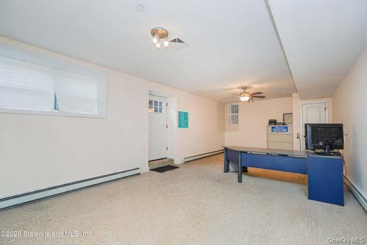 Single Family Hull Ave Staten Island, NY 10306, MLS-1020666-39