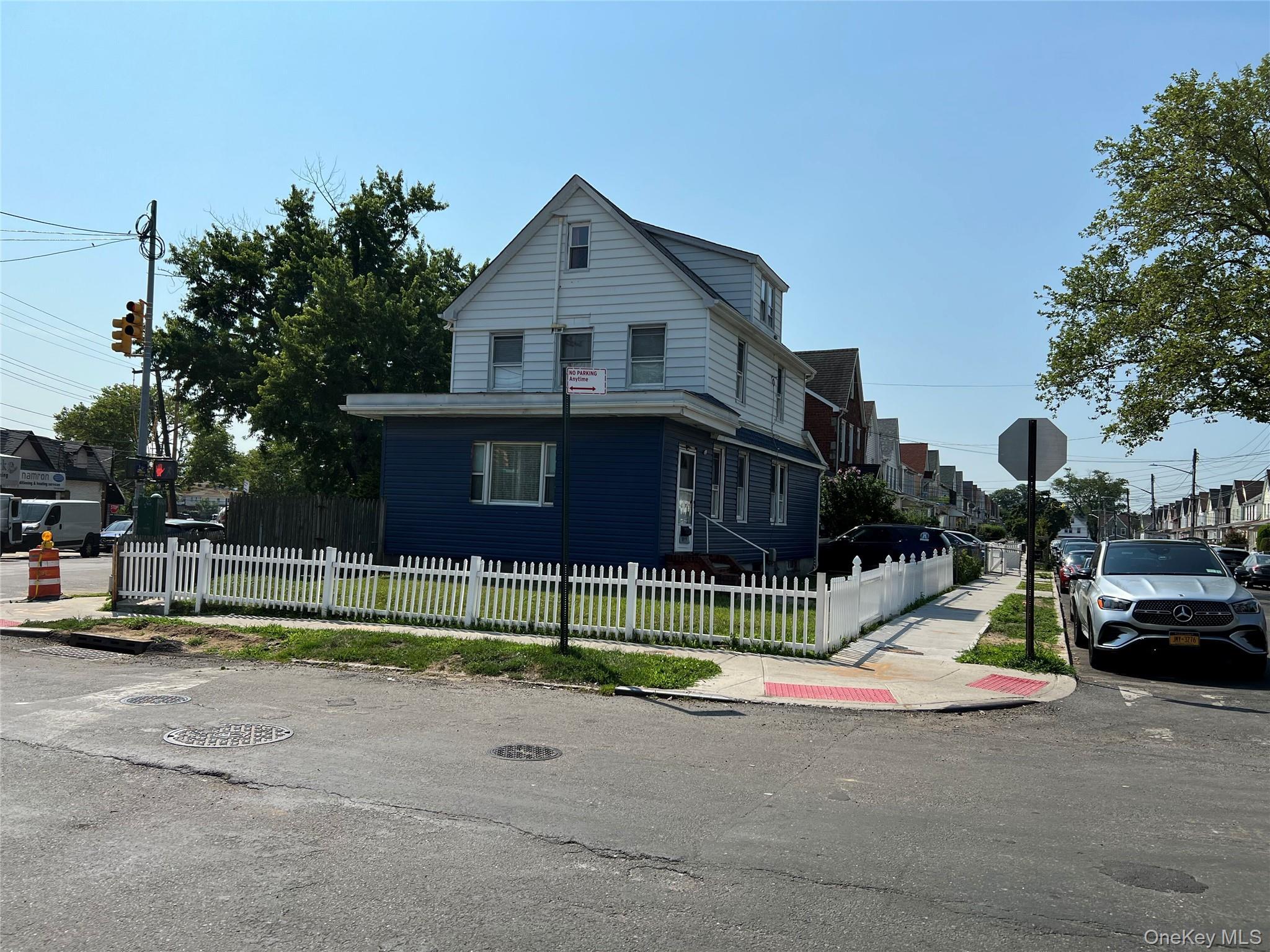 Single Family 211 Street Queens, NY 11411, MLS-1020698-2