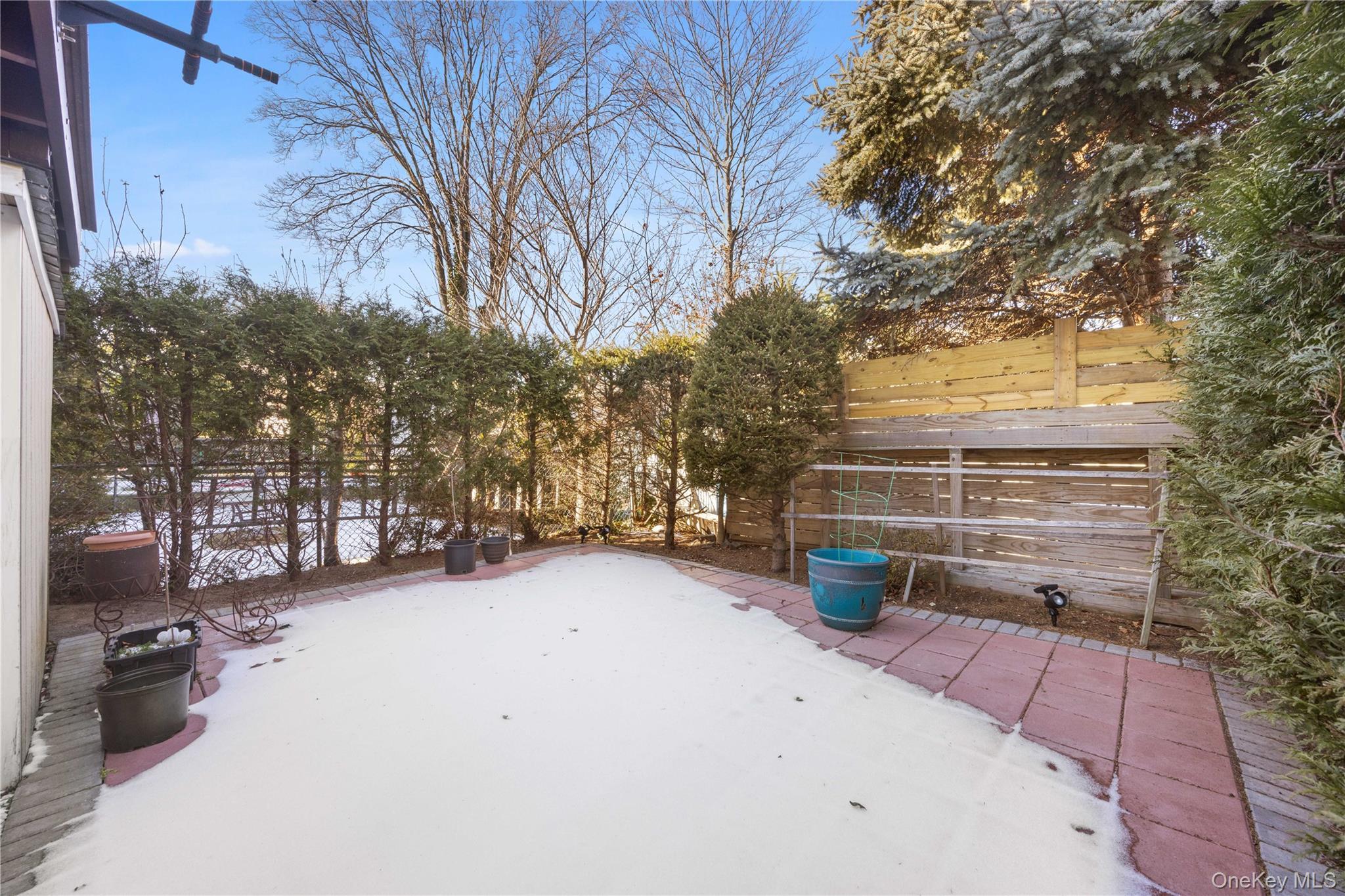 Single Family Ditmars Street  Bronx, NY 10464, MLS-1020772-22