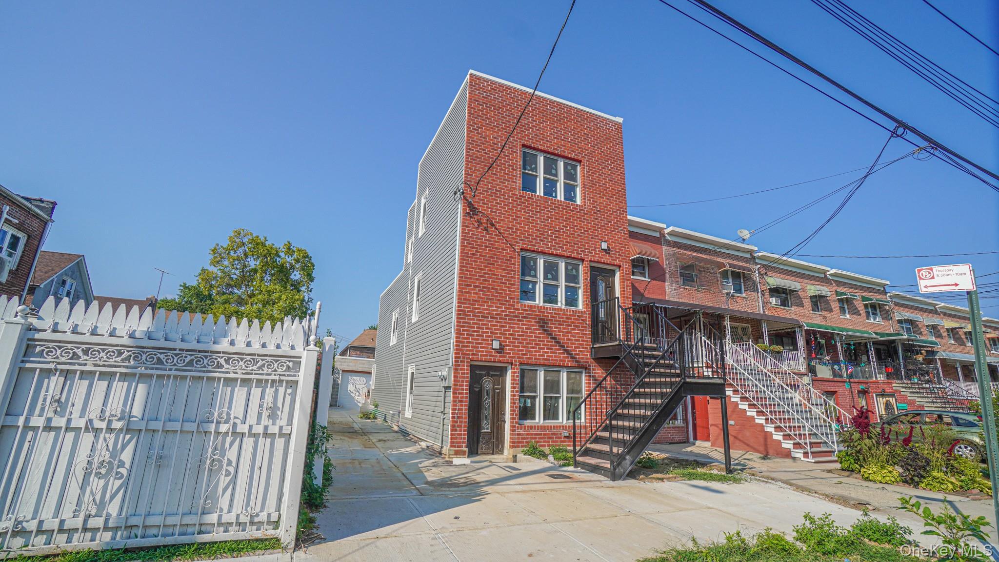 Single Family E 221st Street  Bronx, NY 10469, MLS-1020781-19