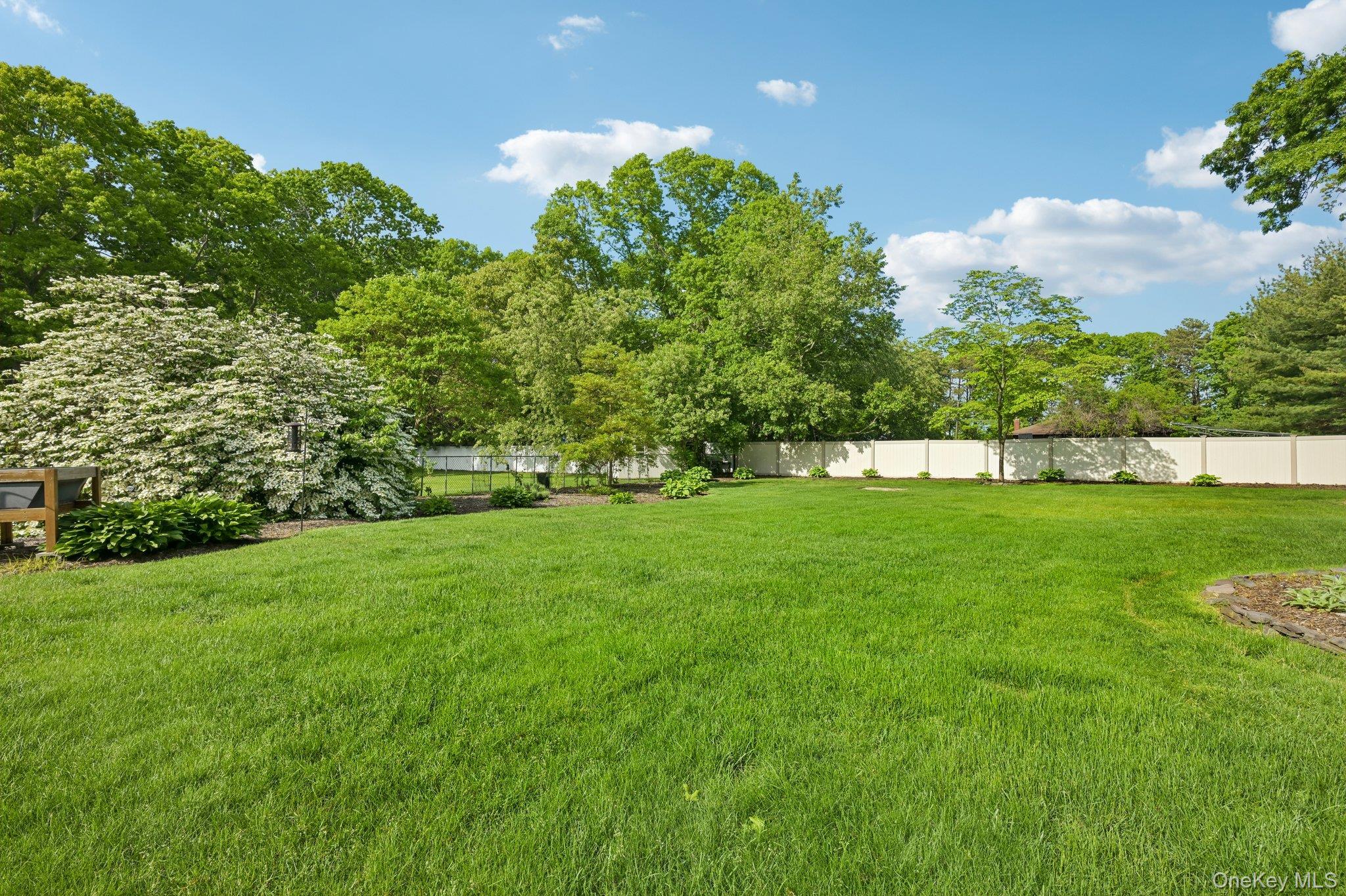Single Family Oak Avenue Suffolk County, NY 11967, MLS-1020783-37