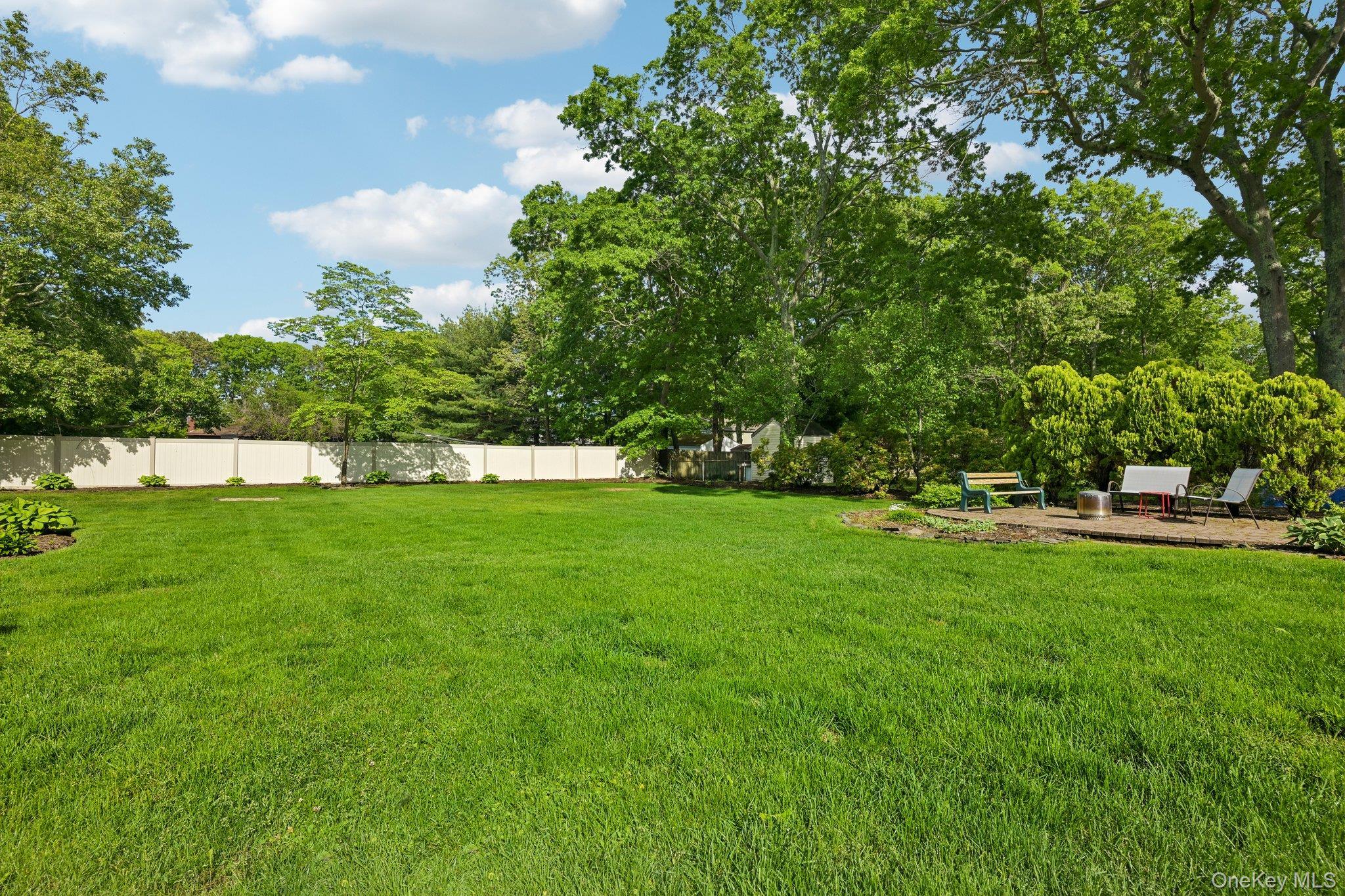Single Family Oak Avenue Suffolk County, NY 11967, MLS-1020783-41