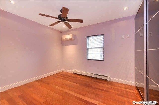 Single Family 58th Avenue  Queens, NY 11378, MLS-1020791-8
