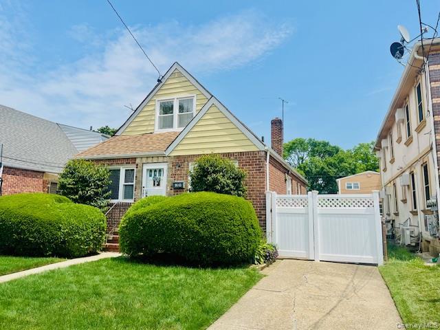 Single Family Musket Street Queens, NY 11427, MLS-1020794-27