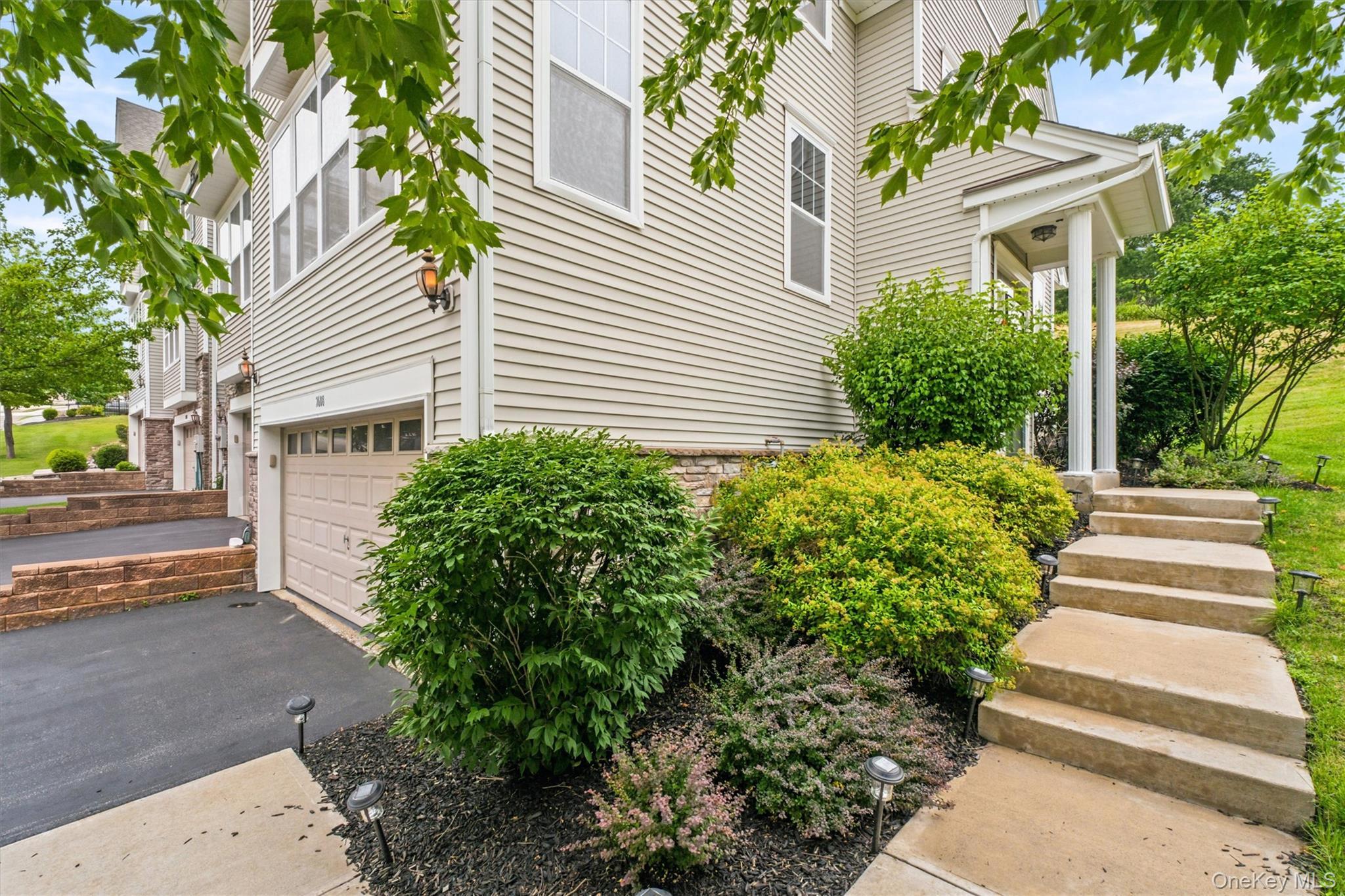Single Family Hawthorn Way Orange County, NY 12553, MLS-1020799-3