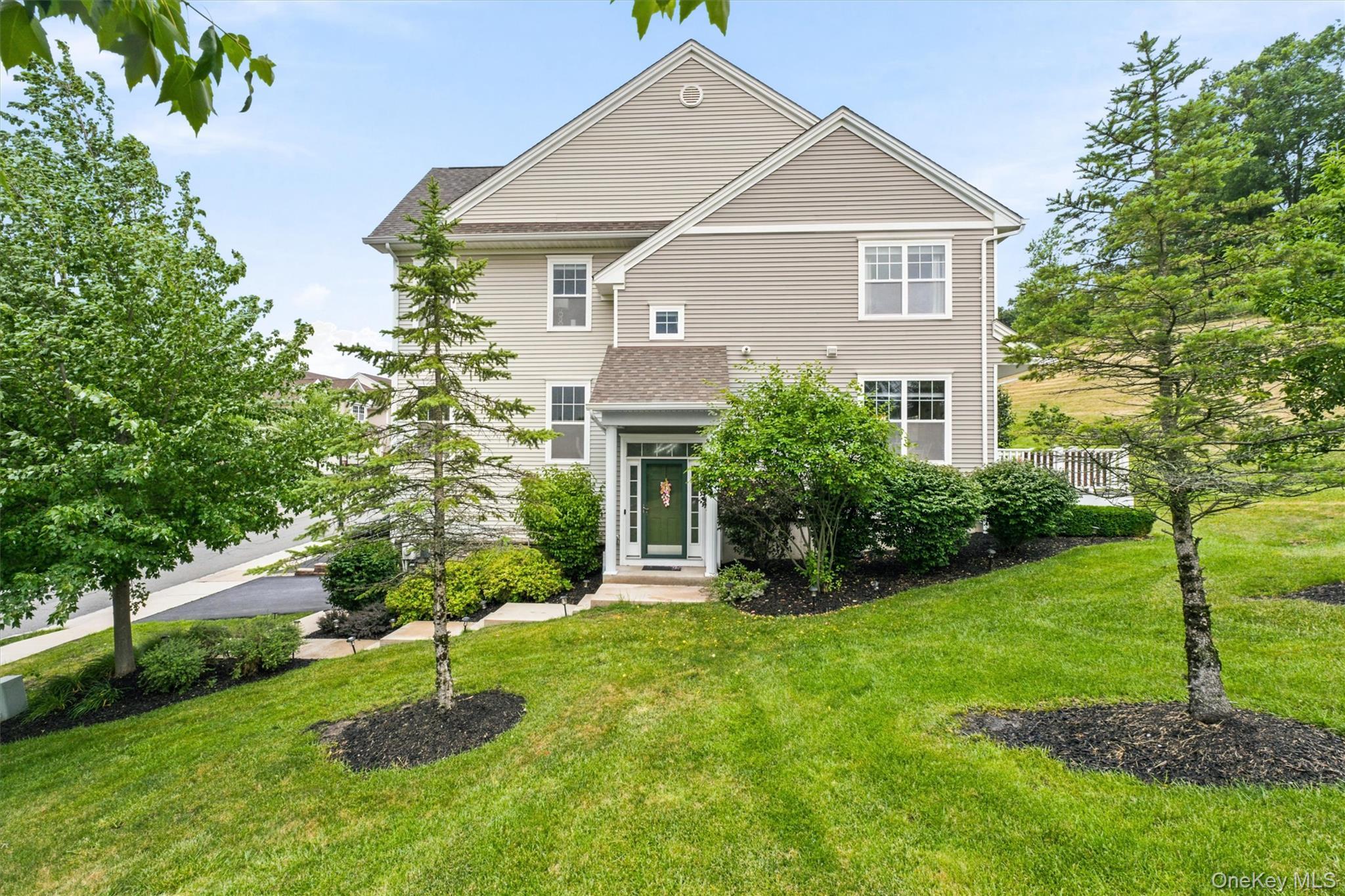 Single Family Hawthorn Way Orange County, NY 12553, MLS-1020799-4