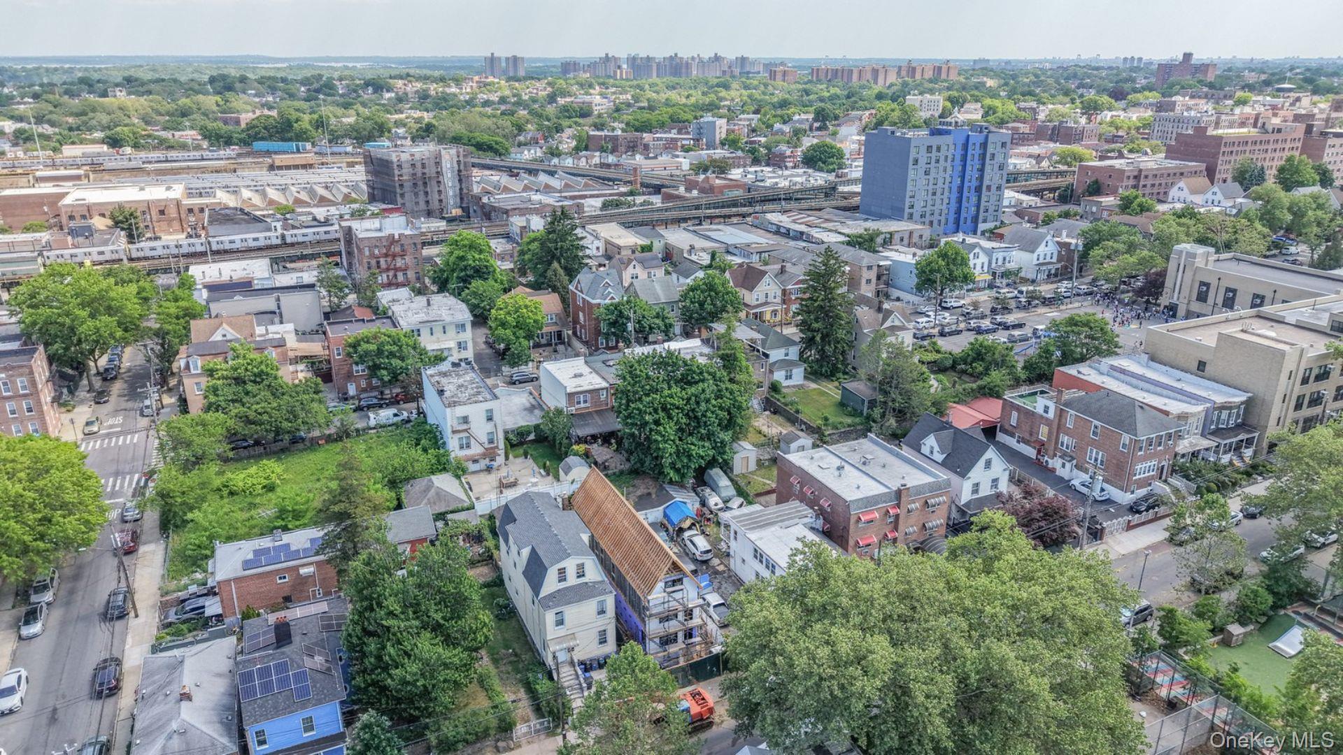 Single Family Matilda Avenue  Bronx, NY 10470, MLS-1020817-9